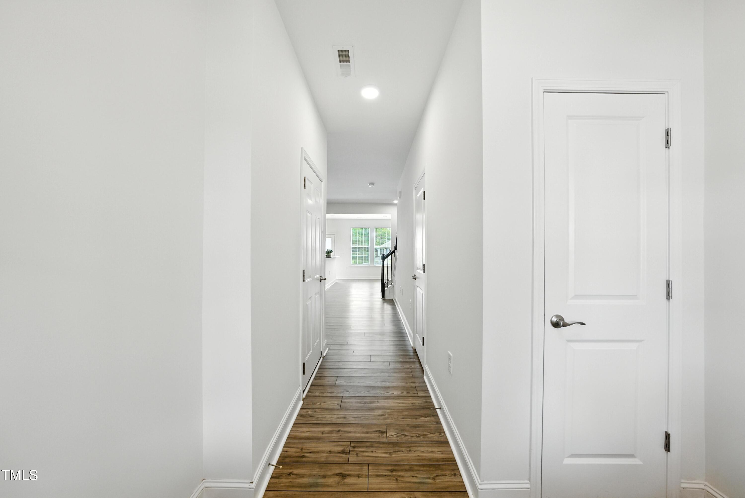 1005 Channel Drop Dr. Drive Property Photo 2