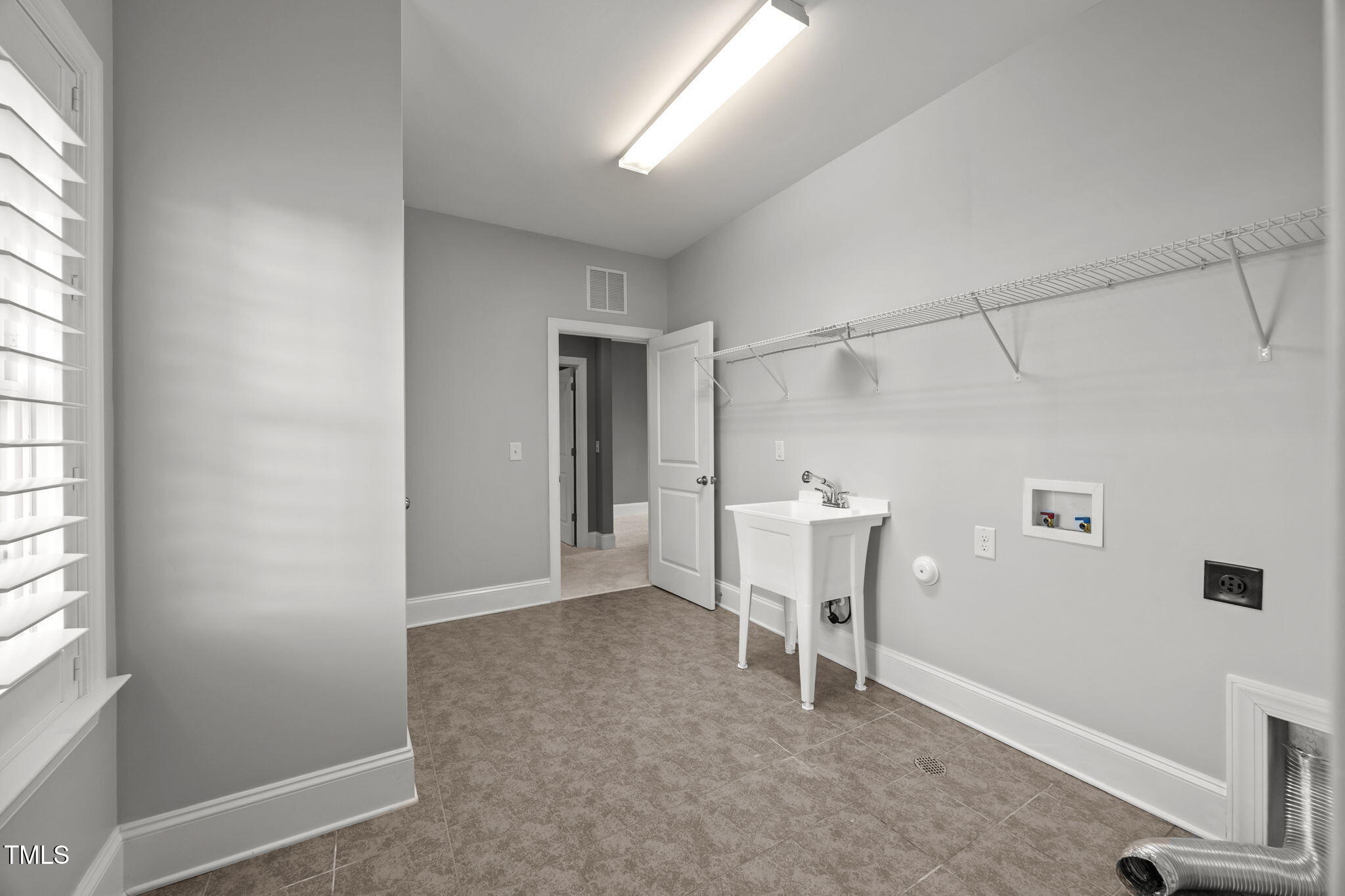 1408 Bond Gardens Road Property Photo 27