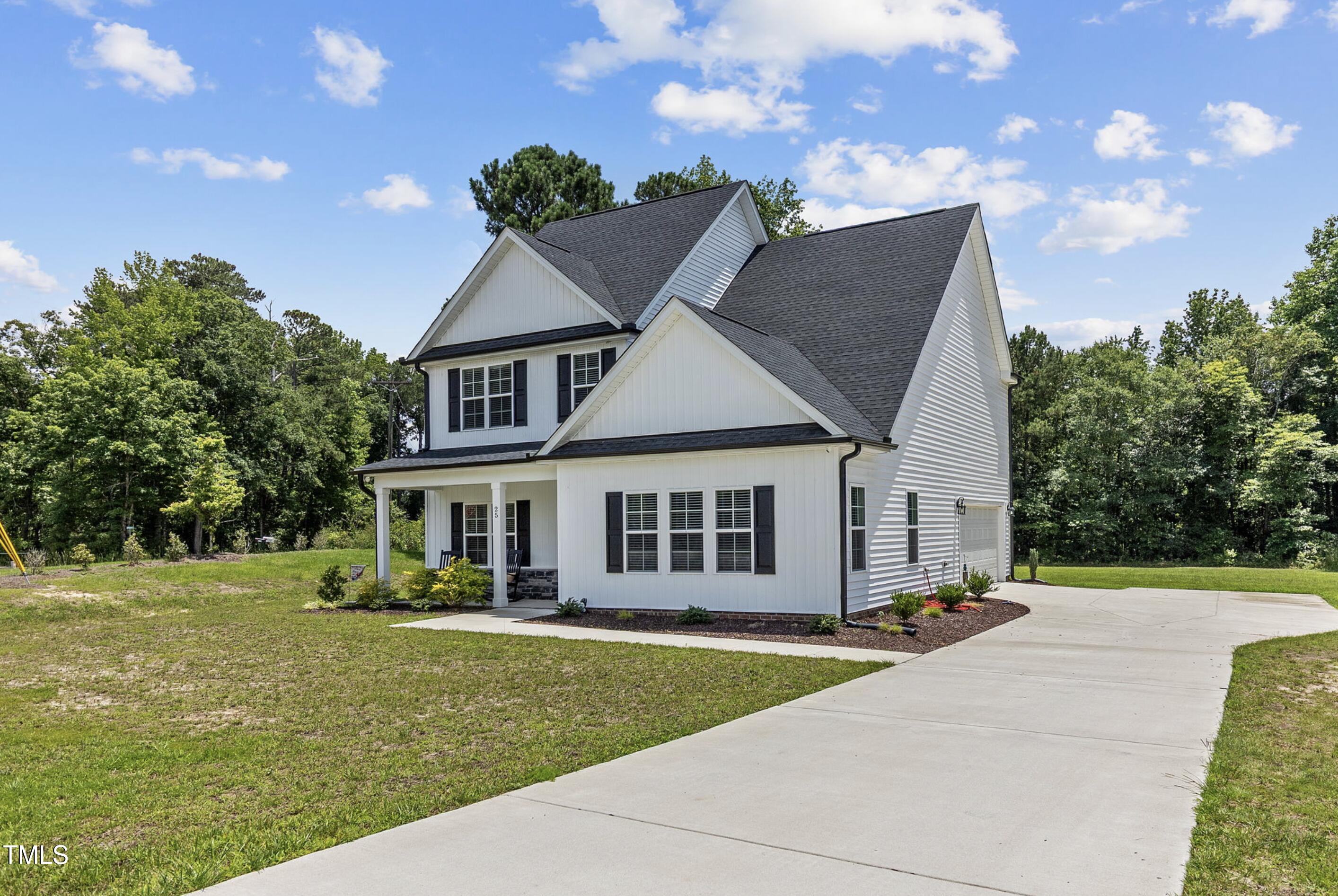 25 Cornfield Way Property Photo 1