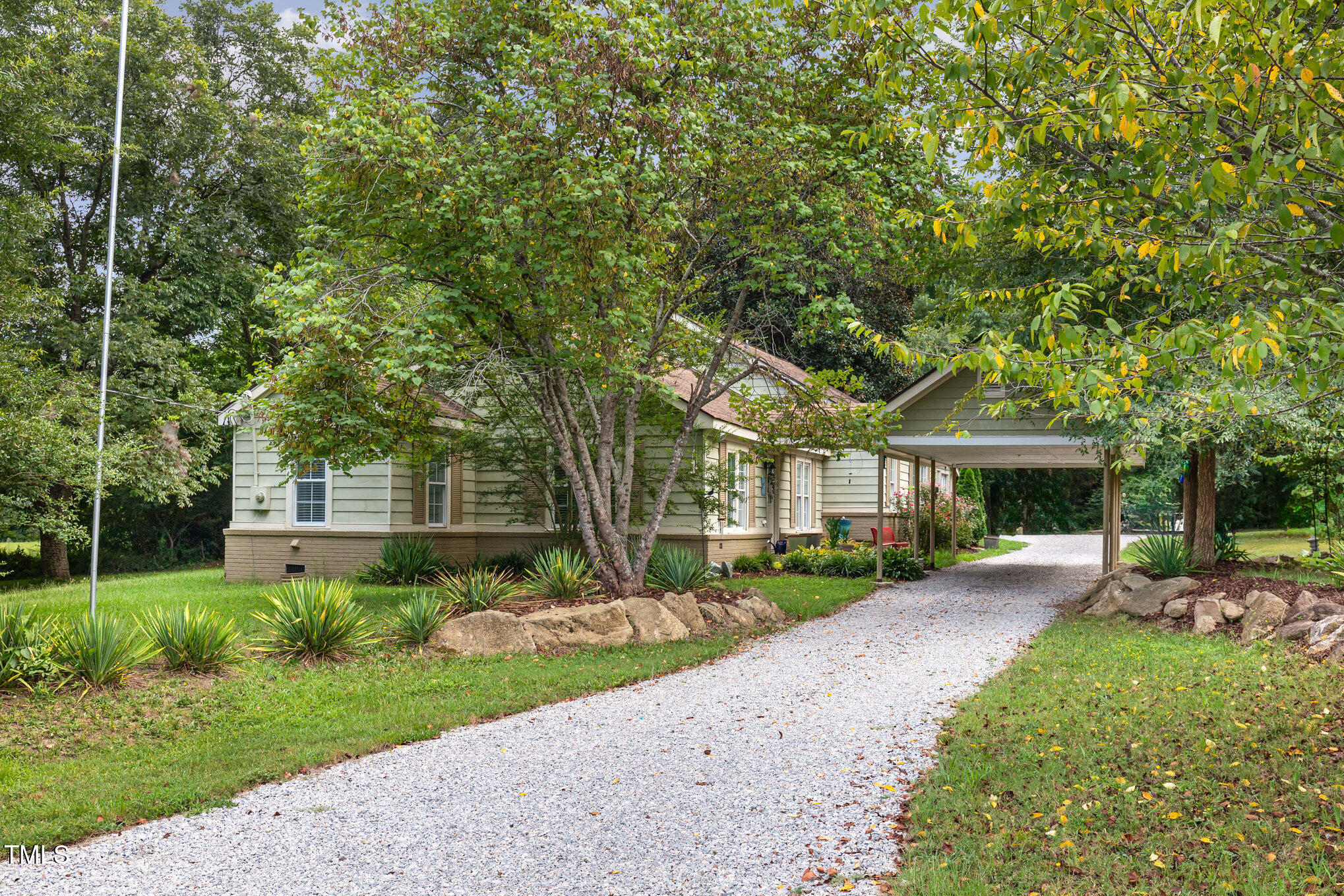 304 Sandalwood Avenue Property Photo 1
