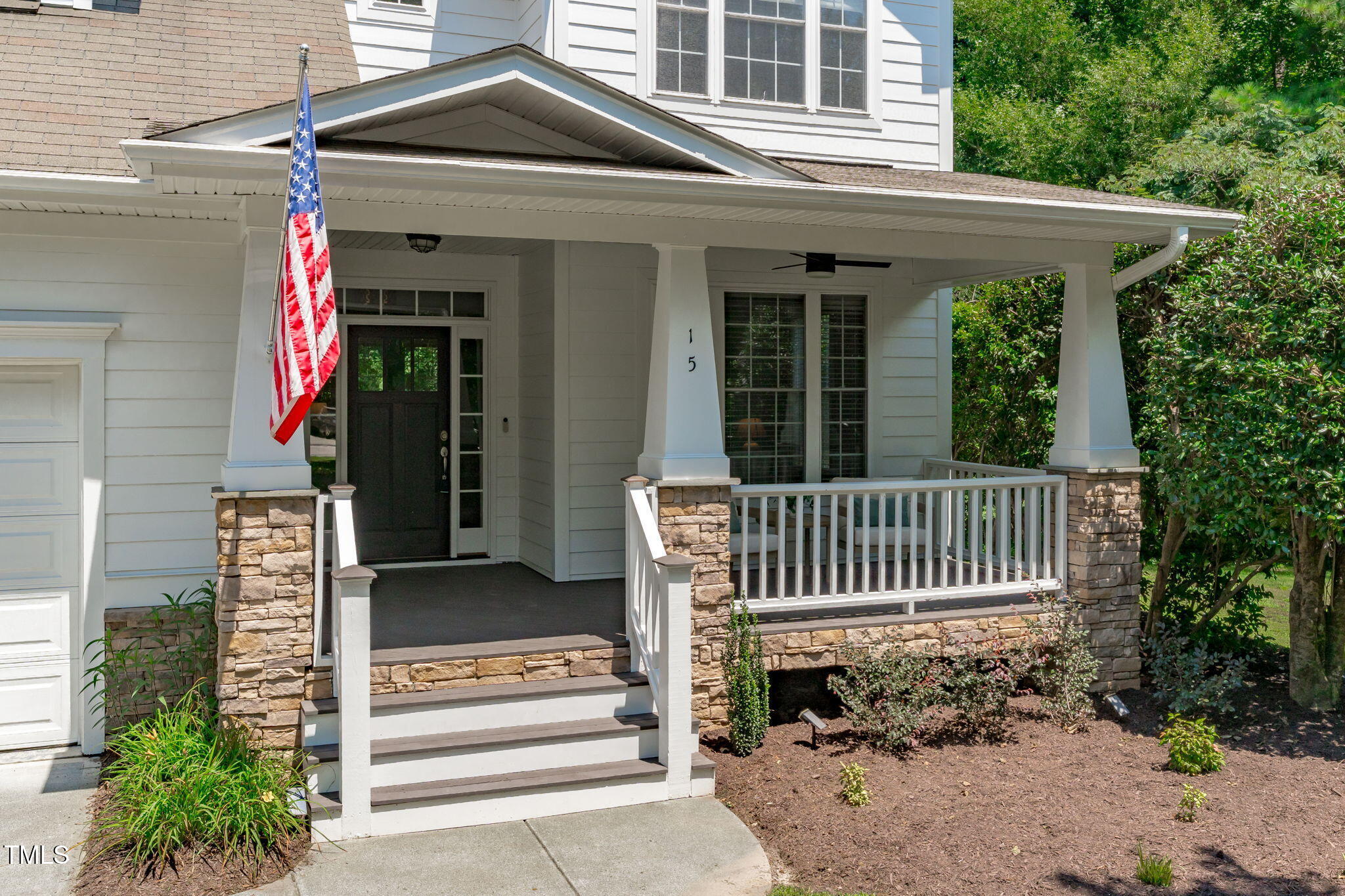15 Silverbush Court Property Photo 3
