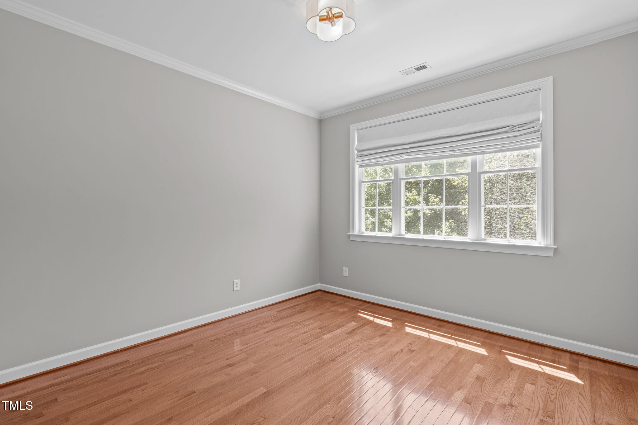 15 Silverbush Court Property Photo 32