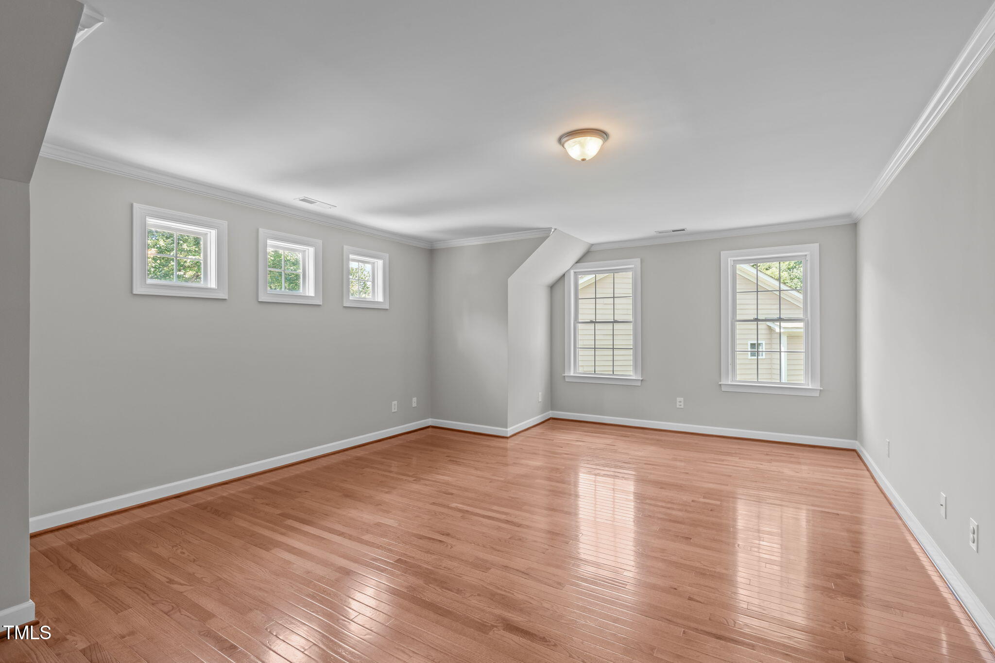 15 Silverbush Court Property Photo 38