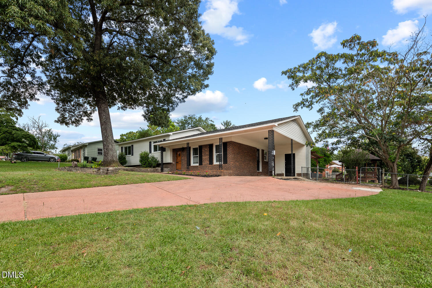 4802 Hurley Drive Property Photo 1