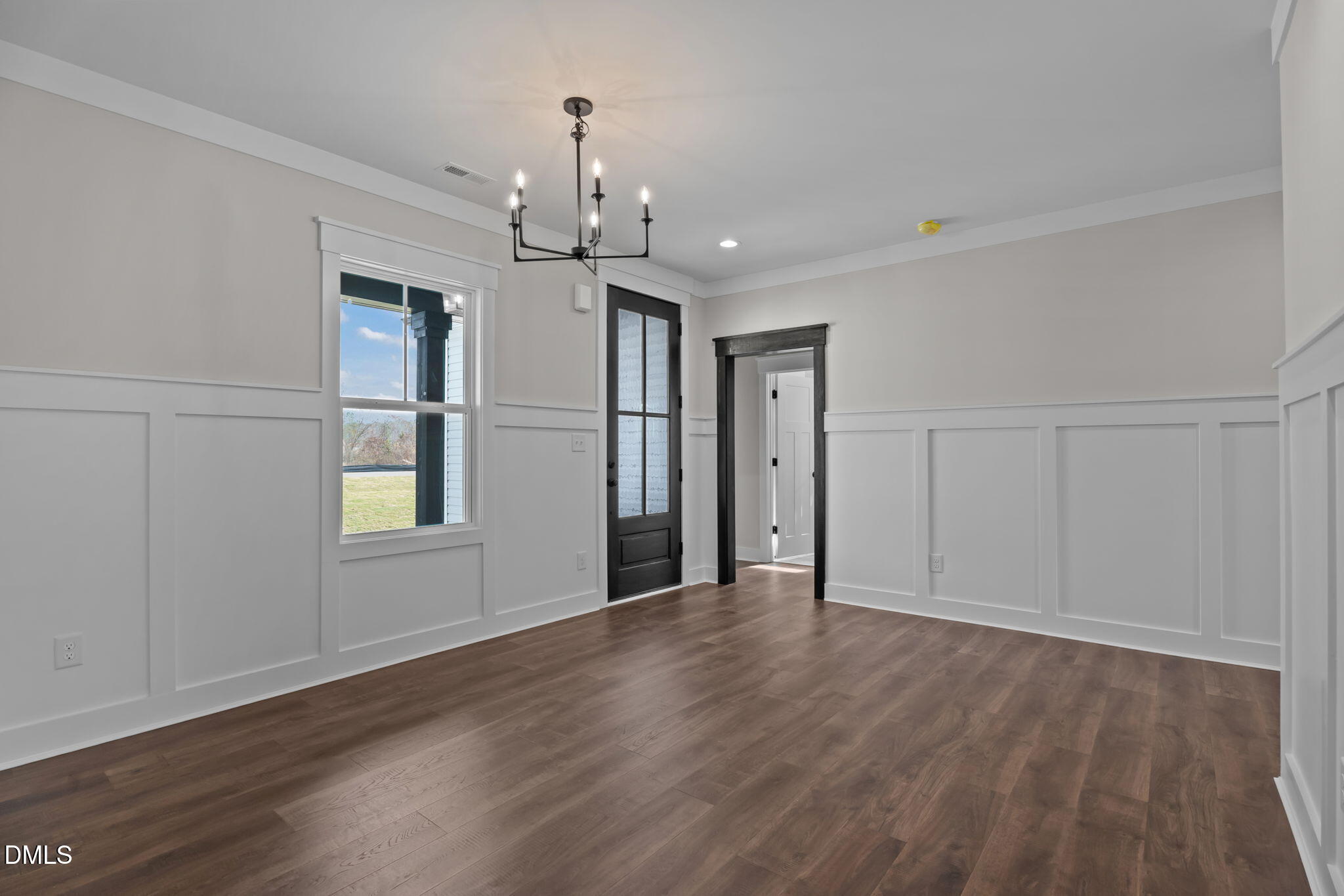 65 Livingston Lane Property Photo 5