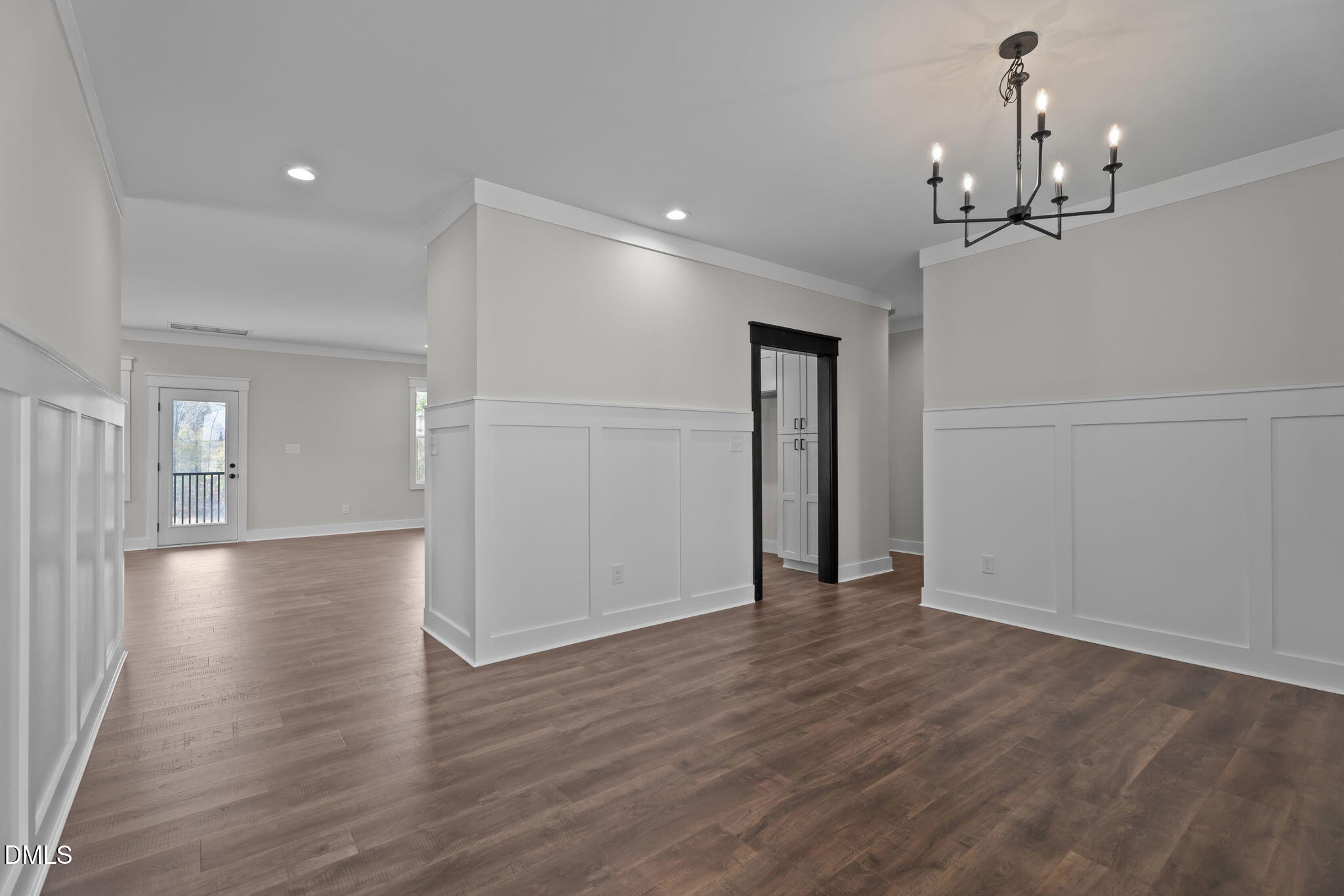 65 Livingston Lane Property Photo 6