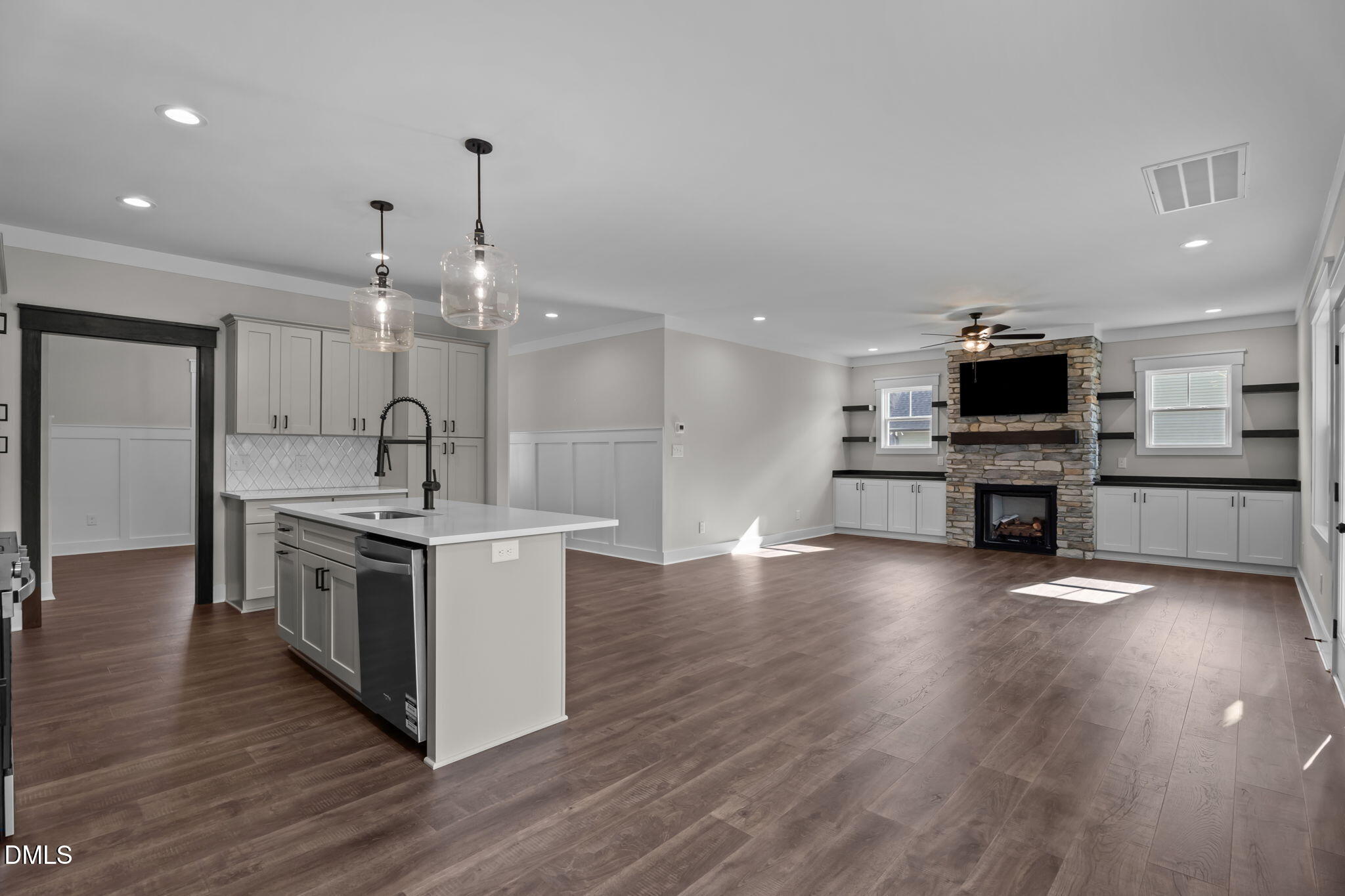 65 Livingston Lane Property Photo 11