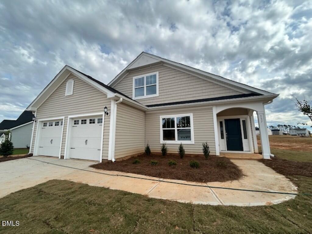 137 Sugarmaple Way Property Photo 1