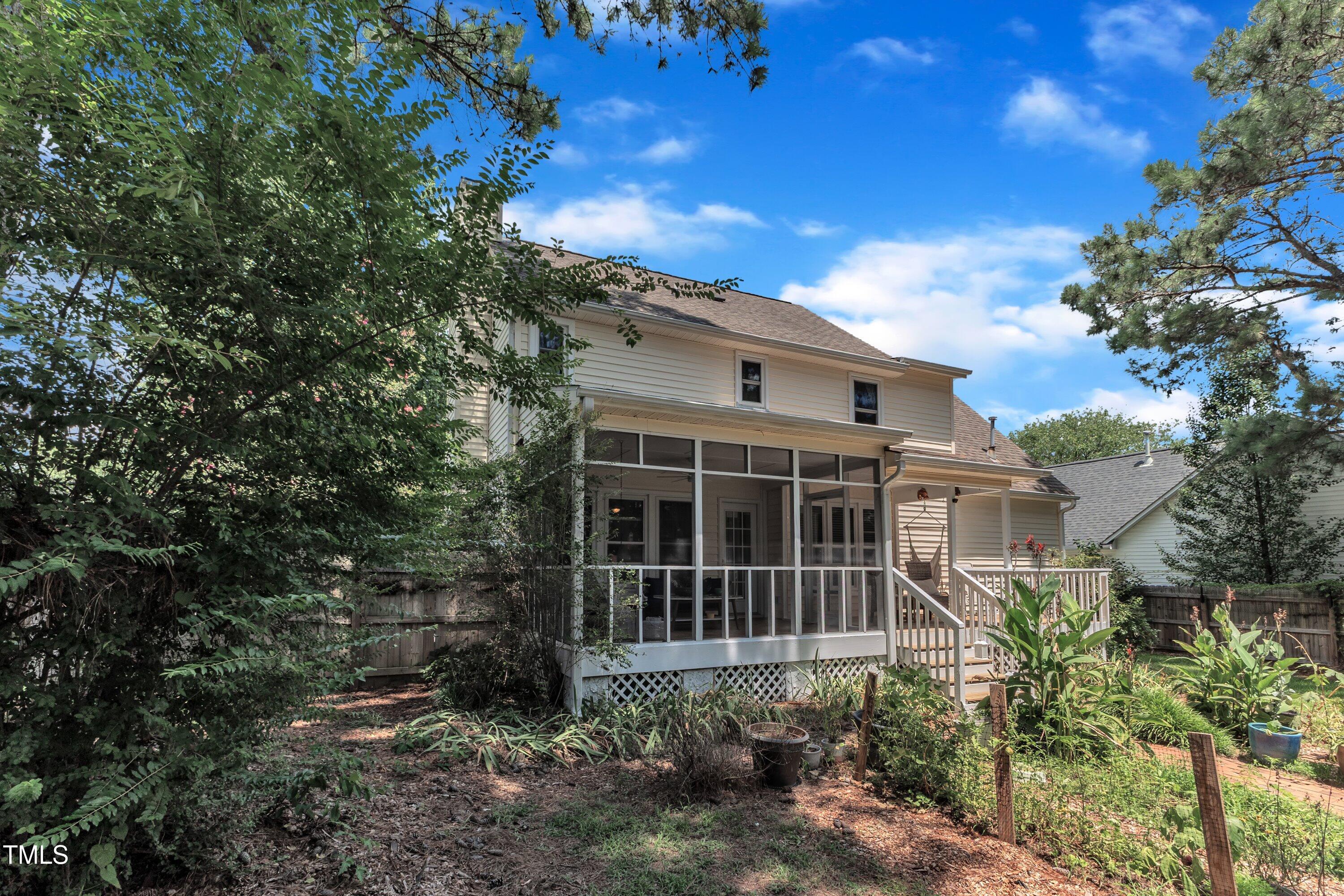 204 Perry Farms Drive Property Photo 32