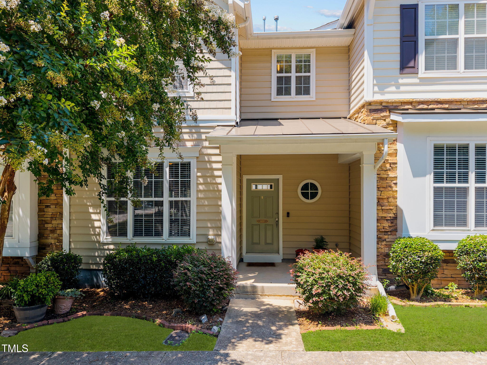 4410 Cherry Blossom Circle Property Photo 1