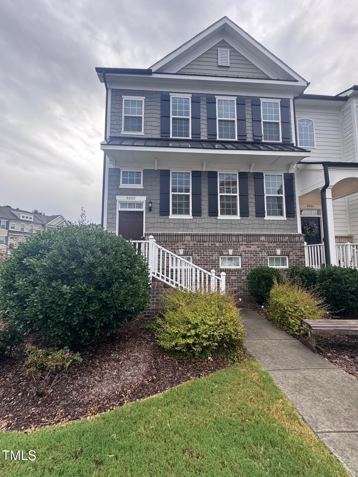 8008 Reedybrook Crossing Property Photo 1