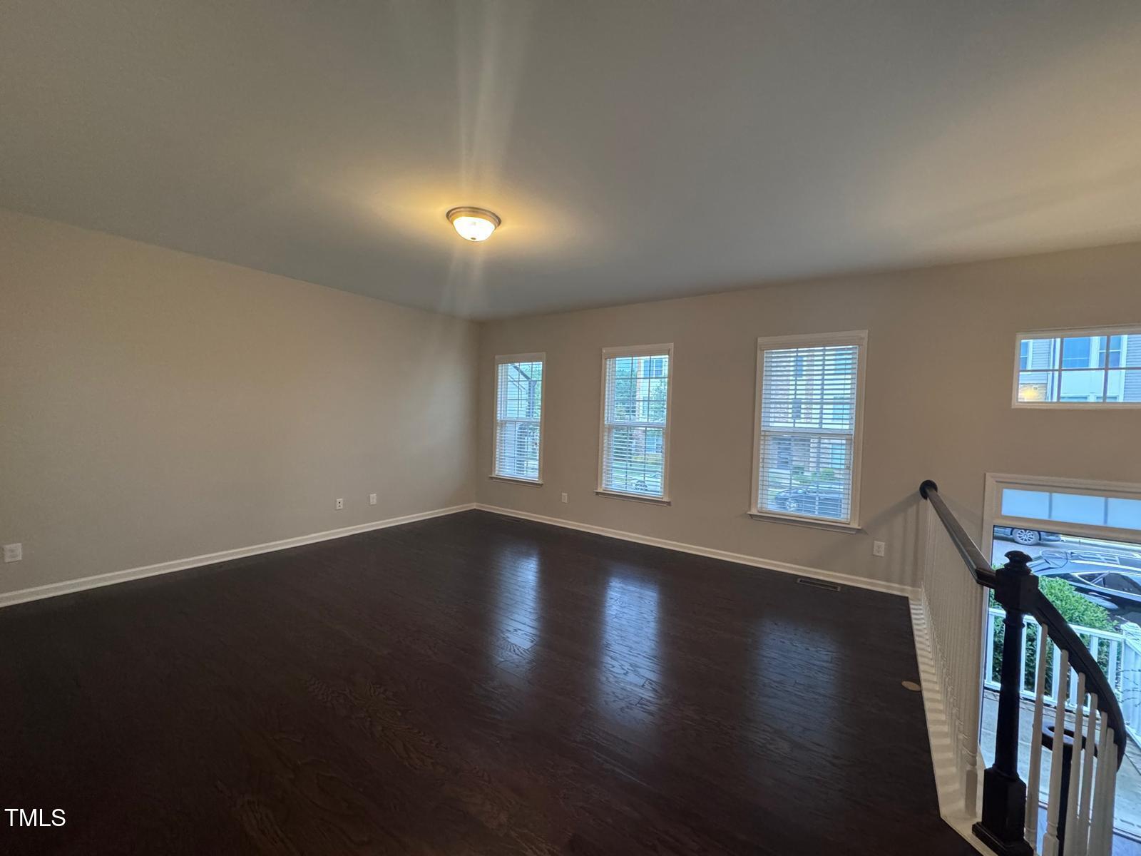 8008 Reedybrook Crossing Property Photo 3