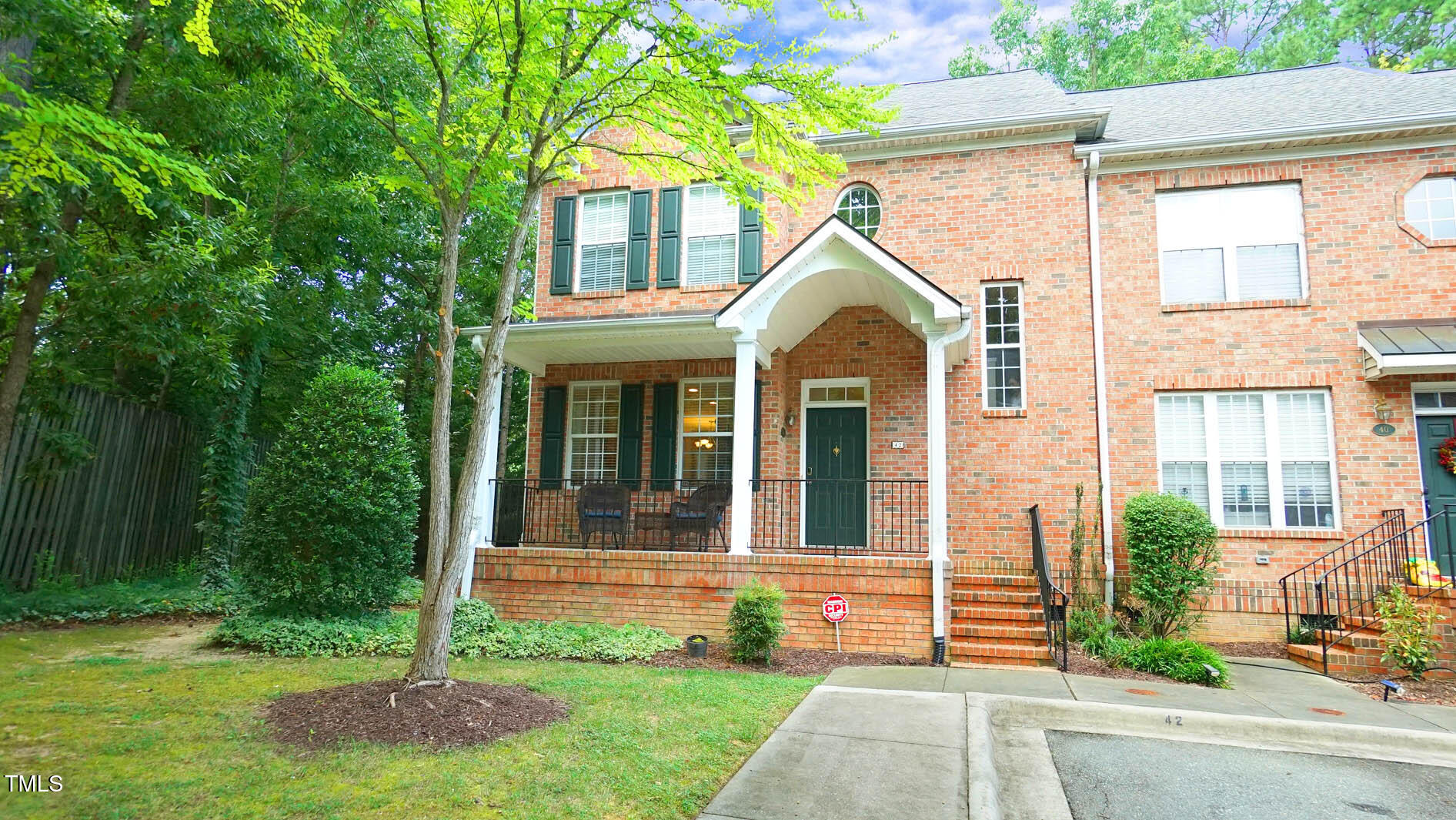 42 Scottish Lane Property Photo 1