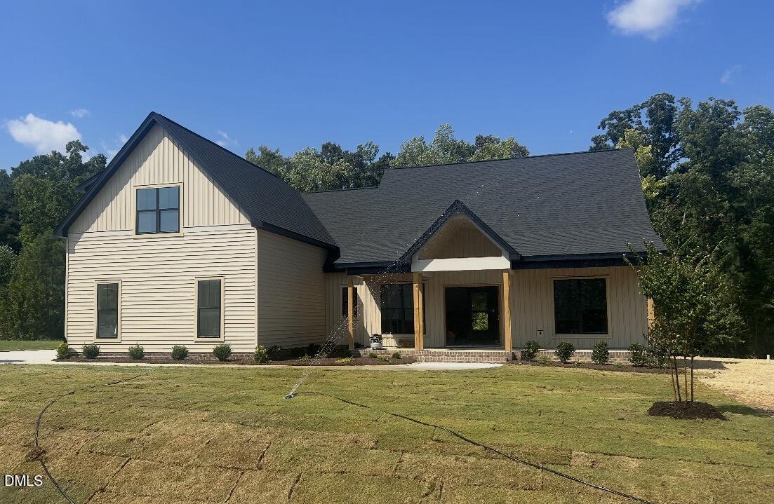 499 Hillard Lane