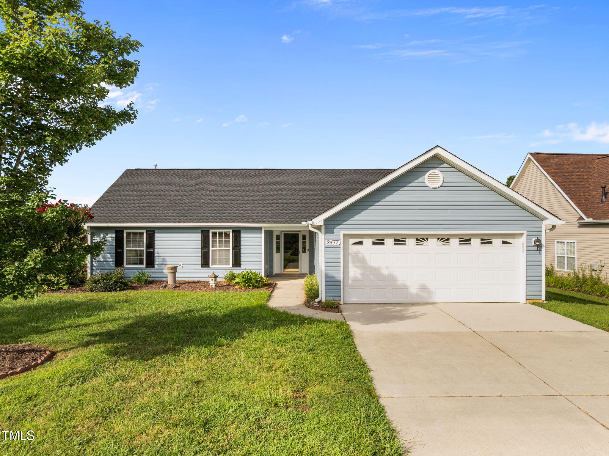 2477 Pepperstone Drive Property Photo 1