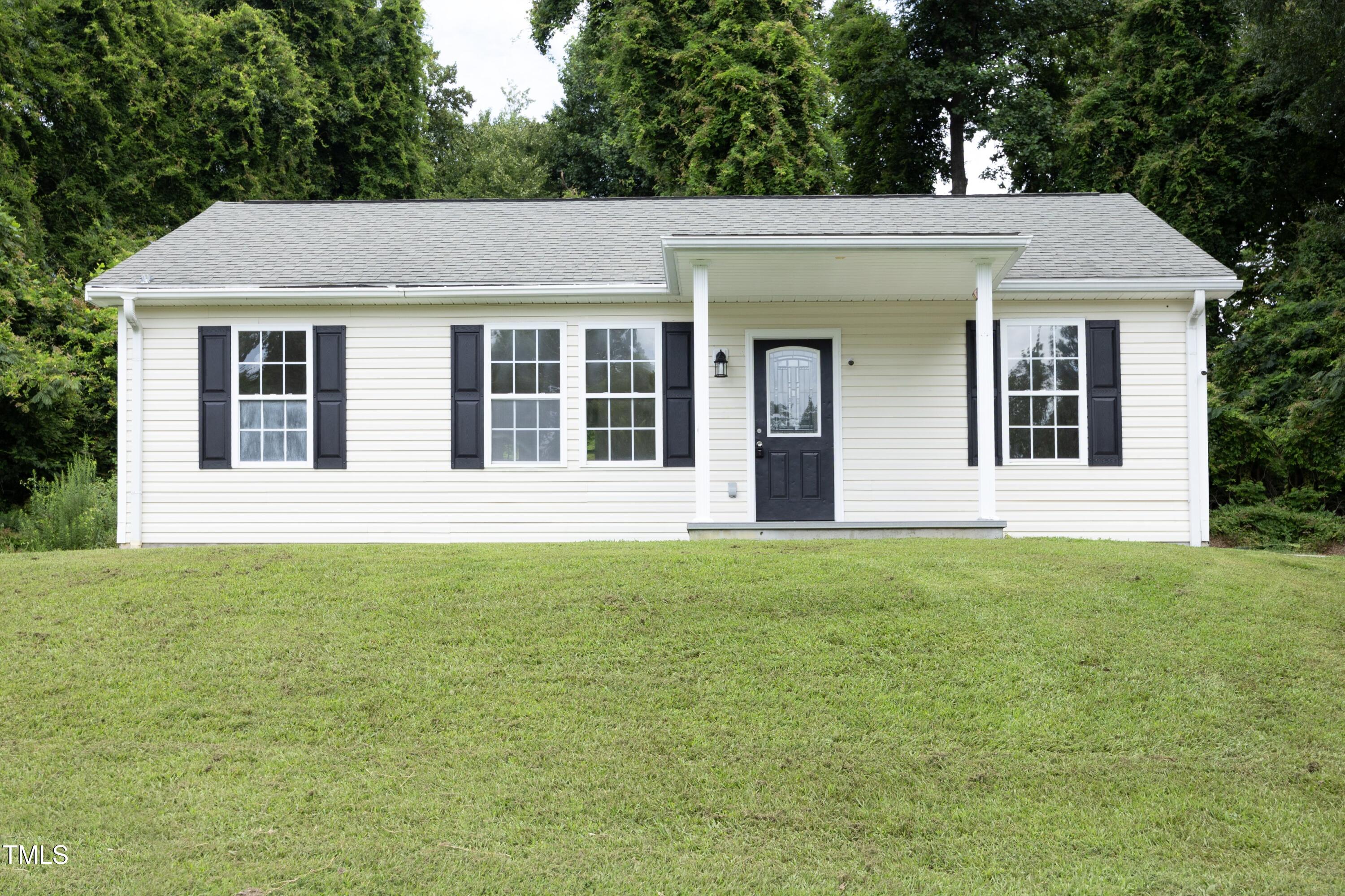 4017 Mountainridge Drive Property Photo 1