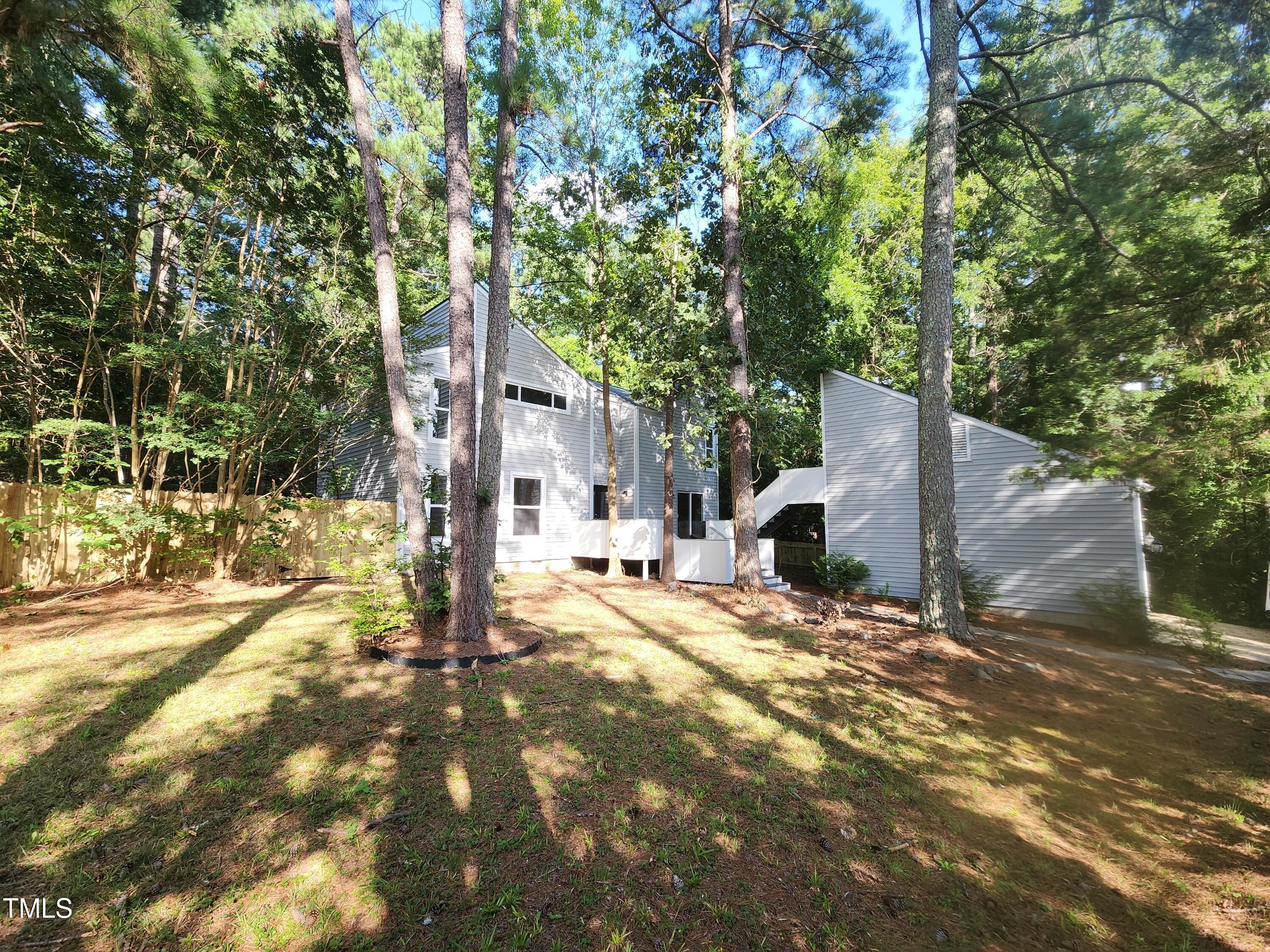 4008 Livingstone Place Property Photo 5