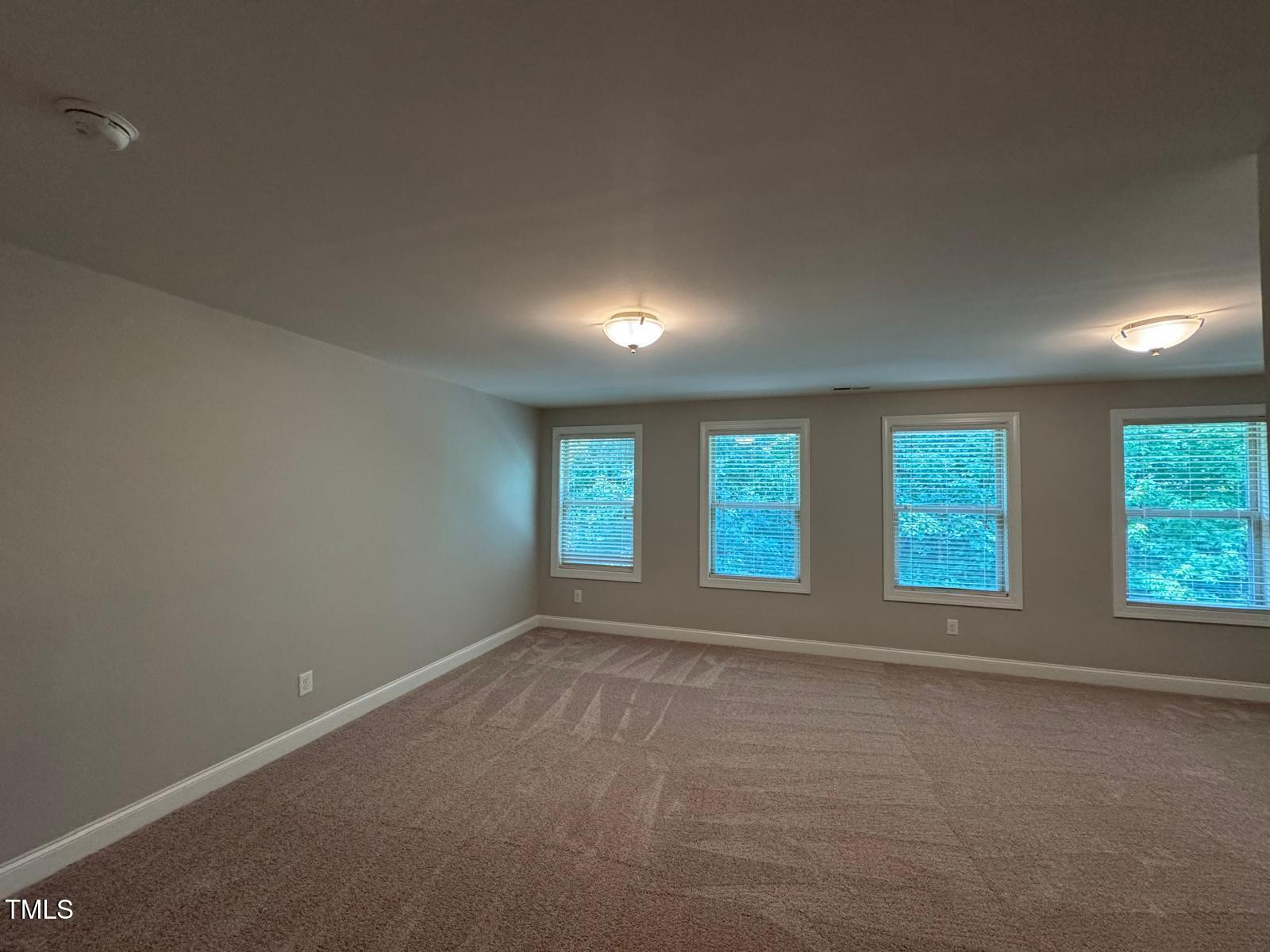 238 Alamosa Place Property Photo 17