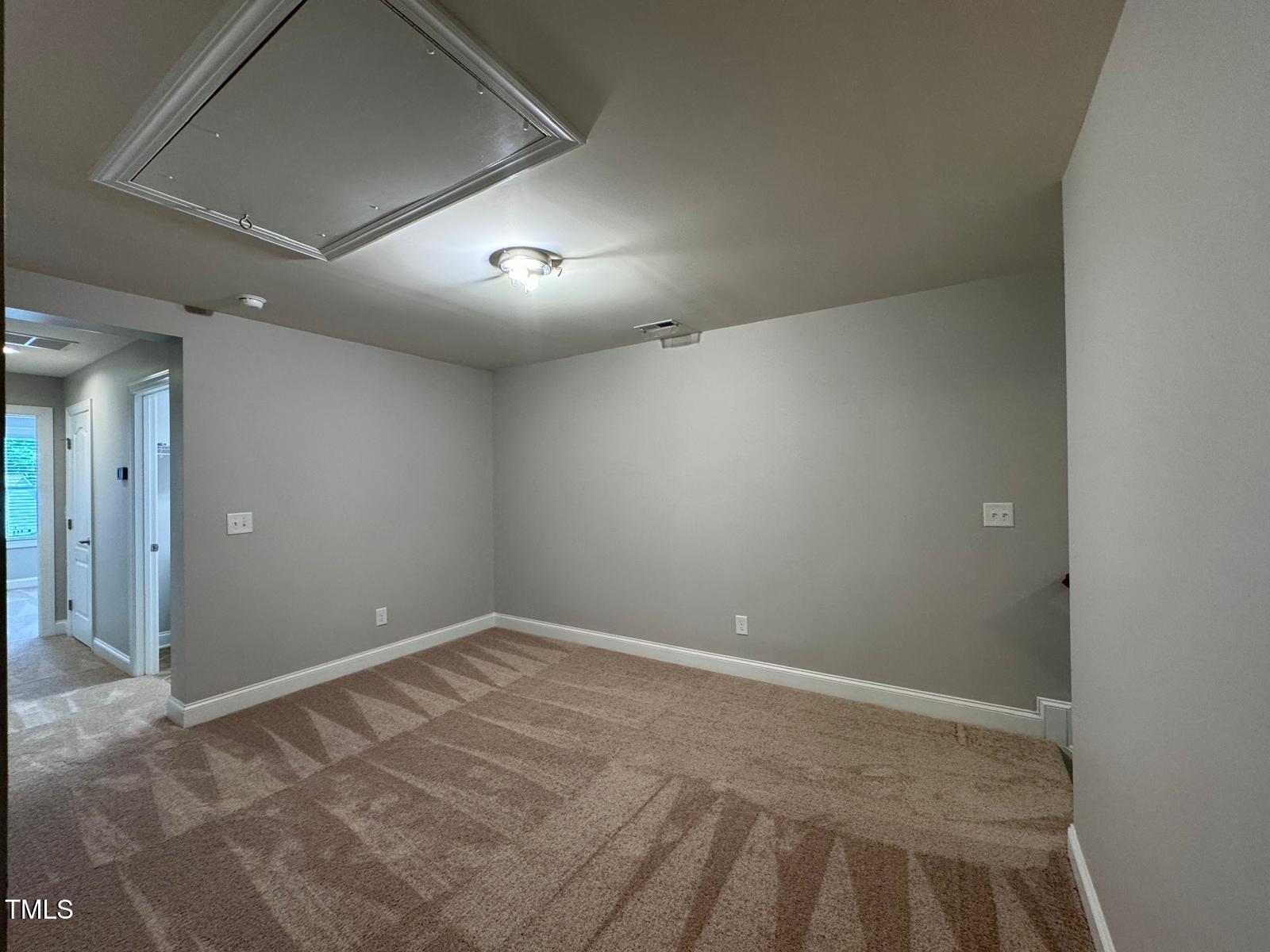 238 Alamosa Place Property Photo 19