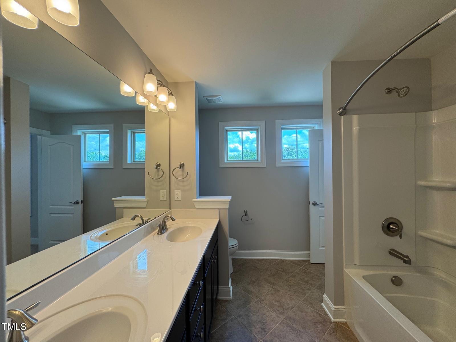 238 Alamosa Place Property Photo 22