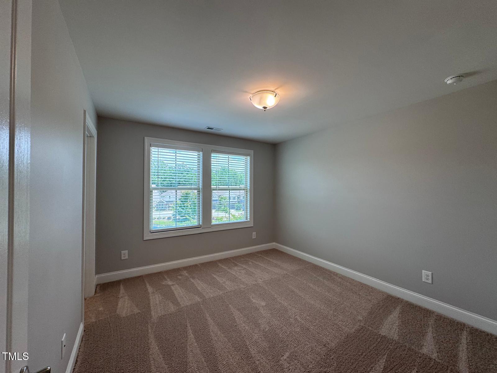 238 Alamosa Place Property Photo 25