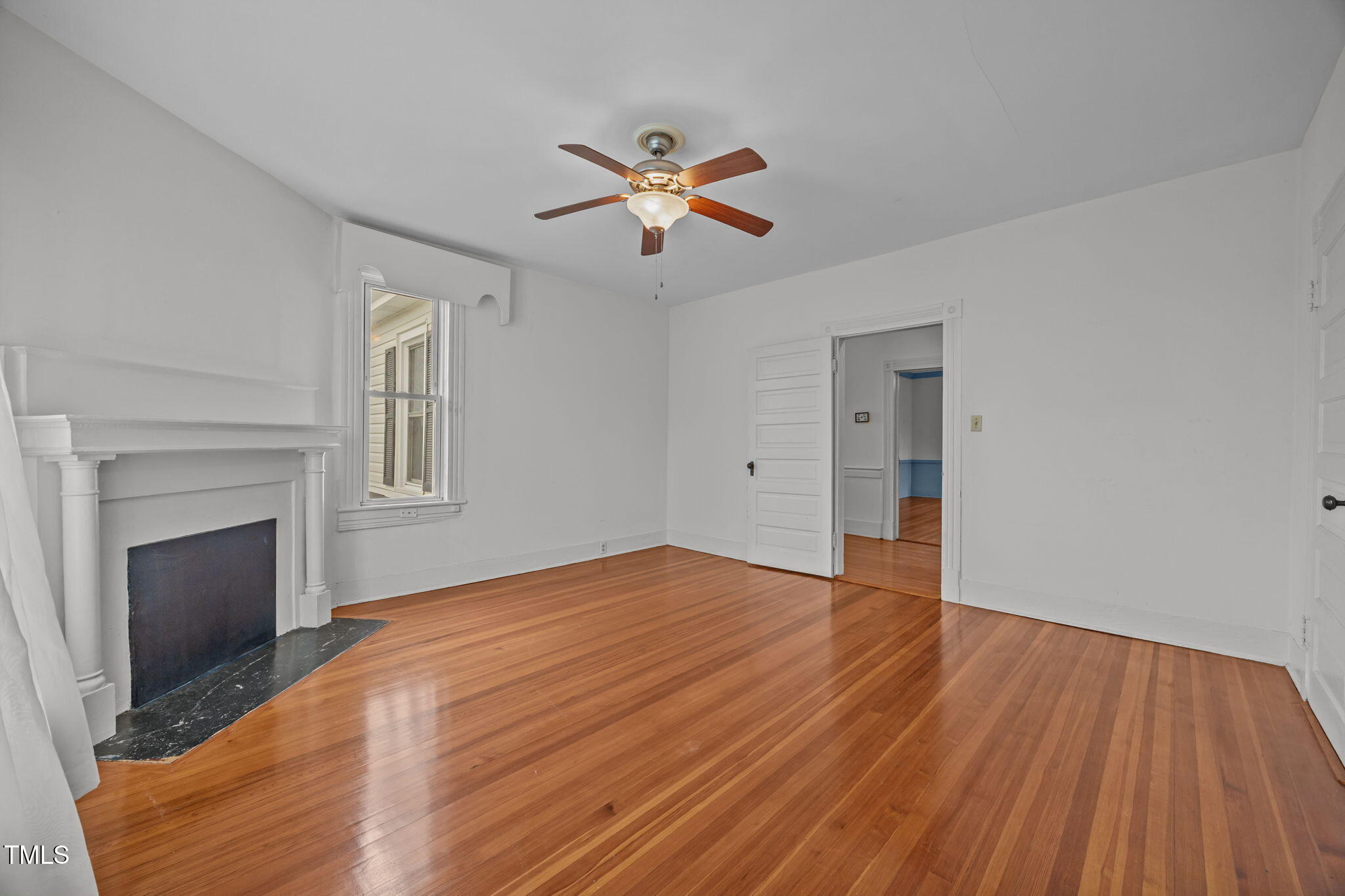 301 E H Street Property Photo 35