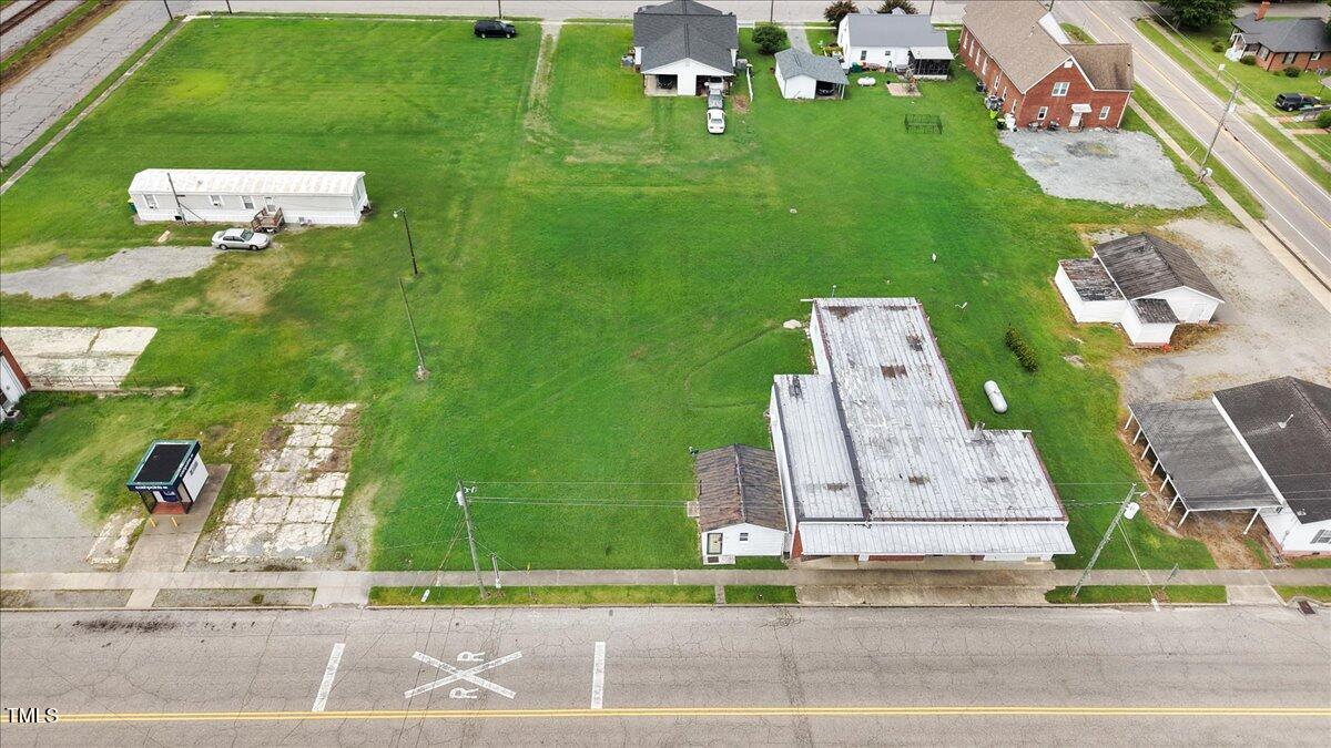 103 W Main Street Property Photo 15