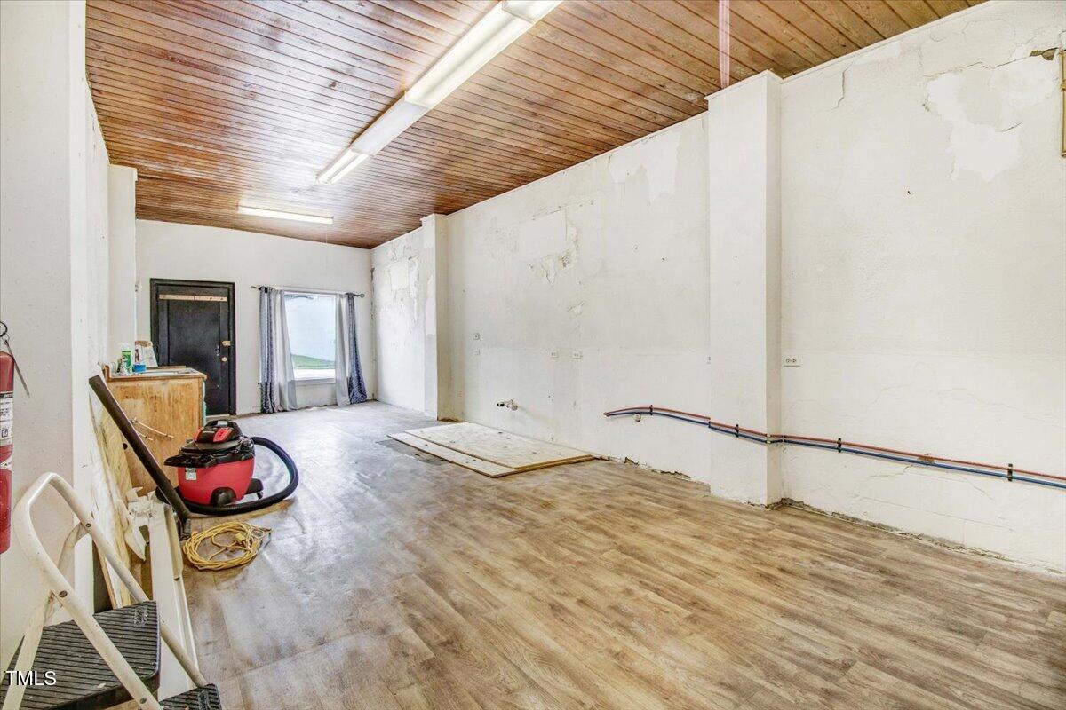 103 W Main Street Property Photo 24