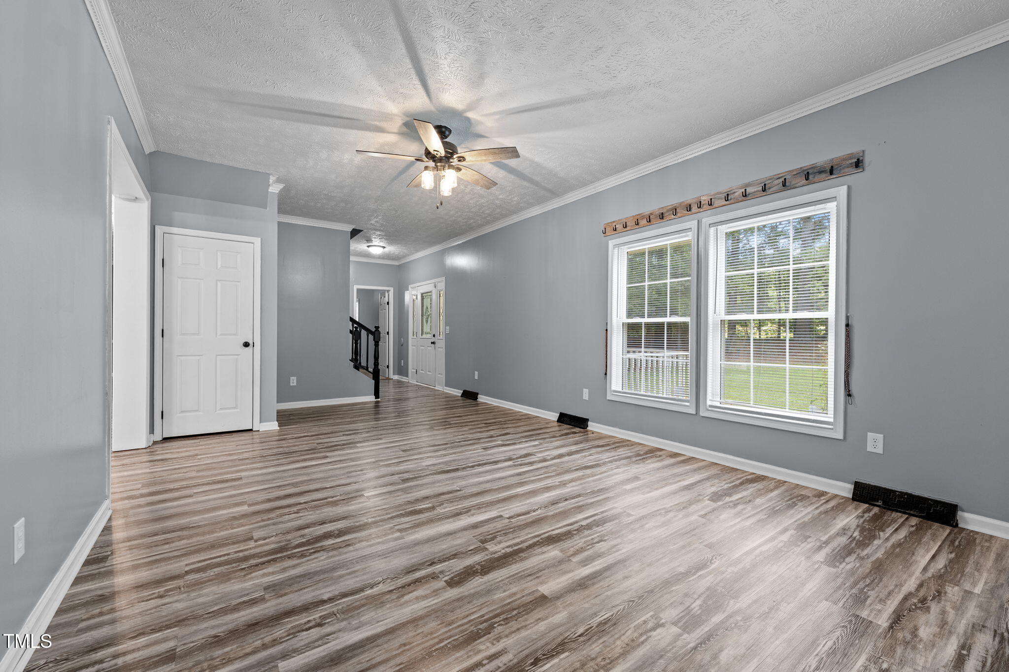 7039 Old 421 Road Property Photo 4