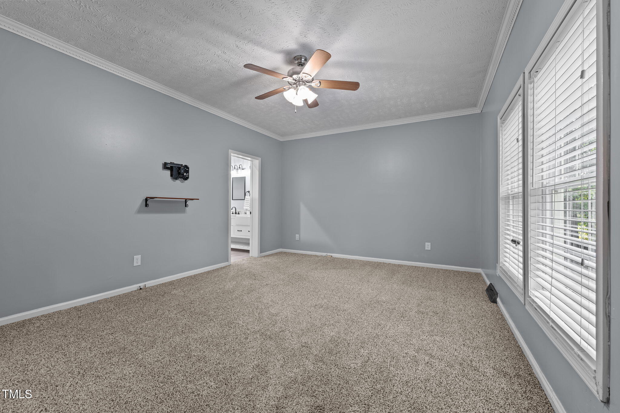 7039 Old 421 Road Property Photo 9