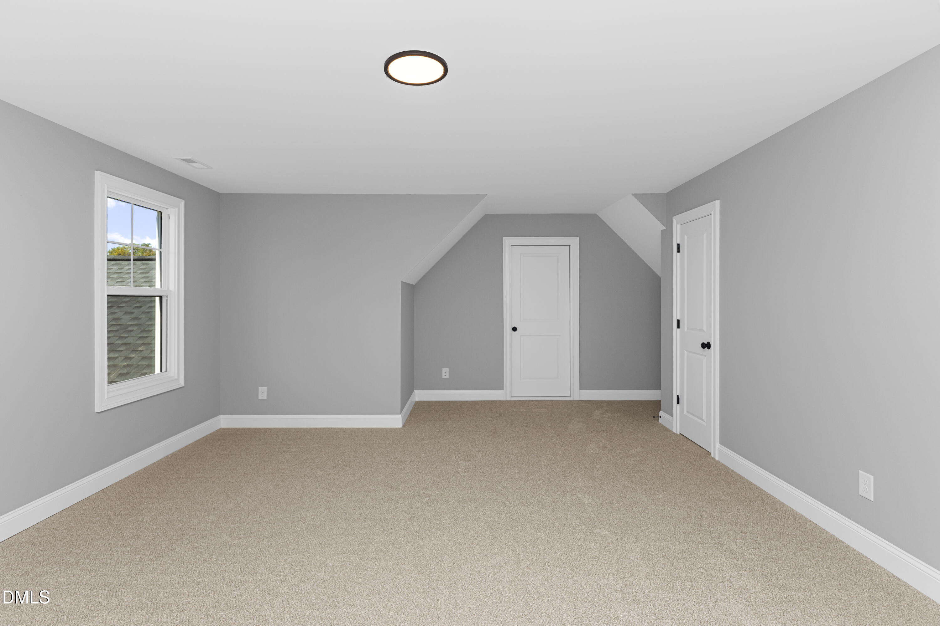 87 Croatoke Court Property Photo 31