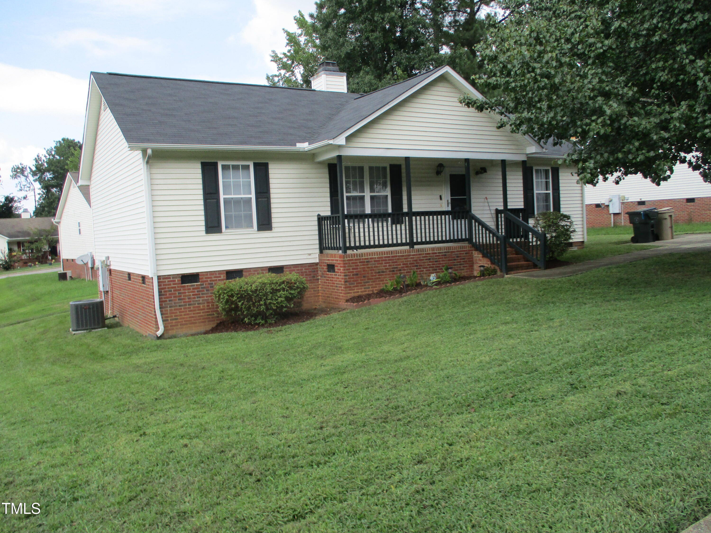 104 Westonridge Run Property Photo 1