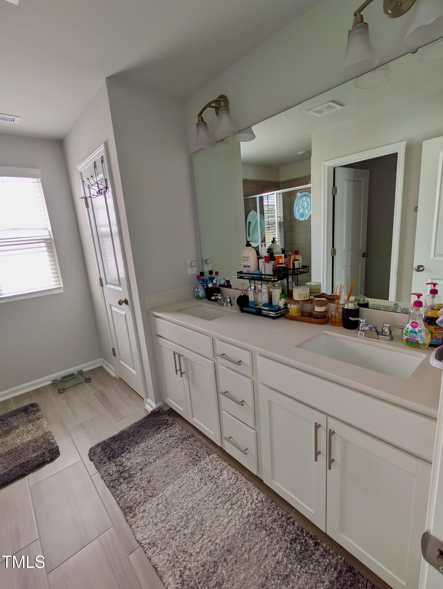 3300 Star Gazing Lane Property Photo 10