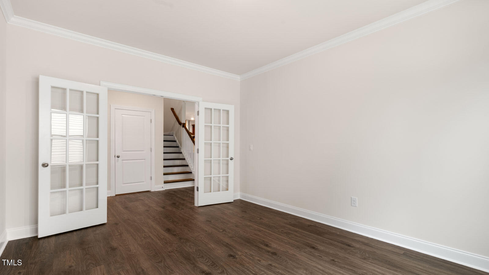55 Pink Iris Court Property Photo 4