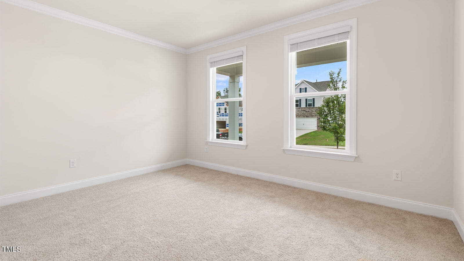55 Pink Iris Court Property Photo 13