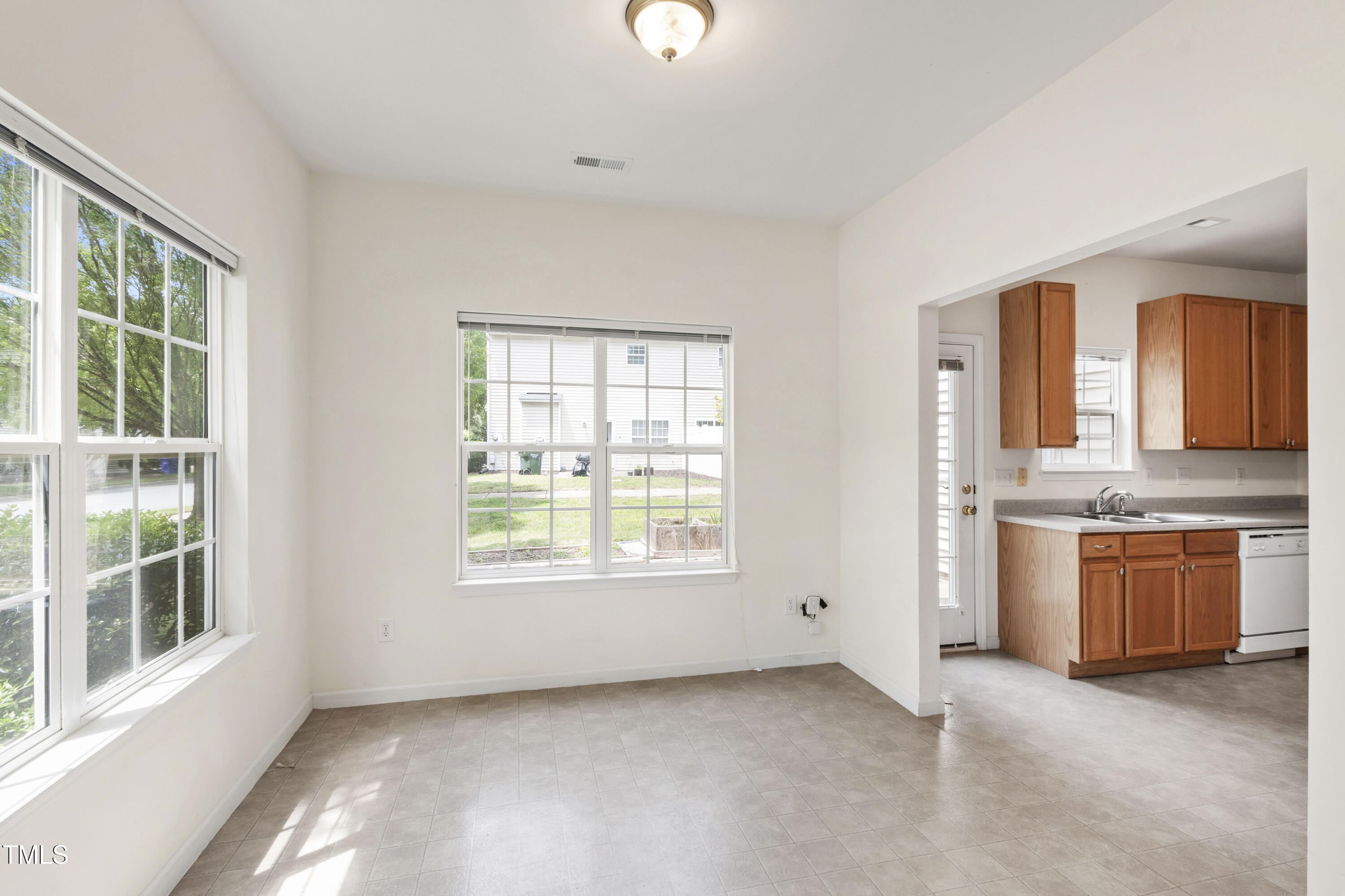 1 Chownings Street Property Photo 16