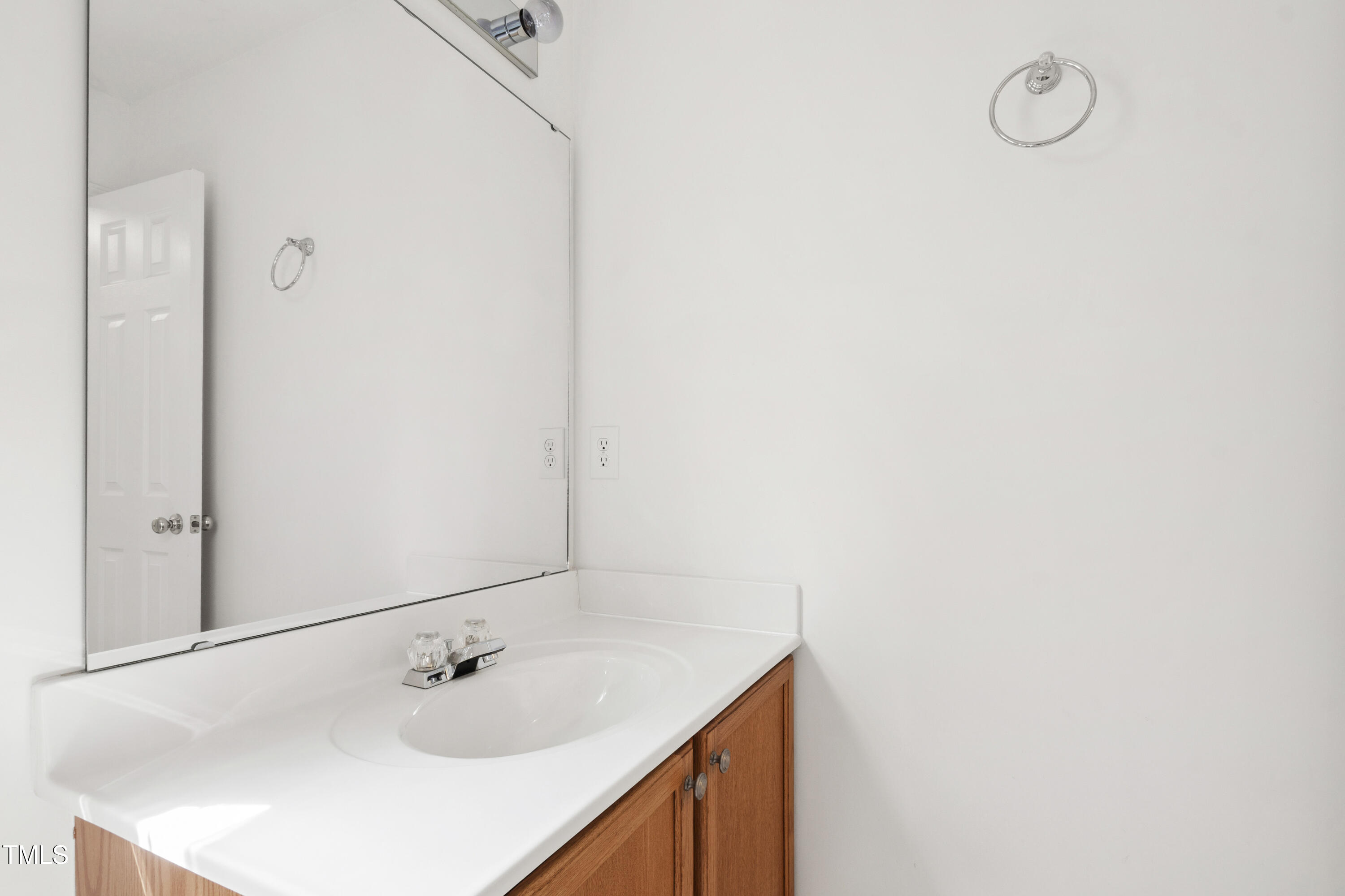 1 Chownings Street Property Photo 66