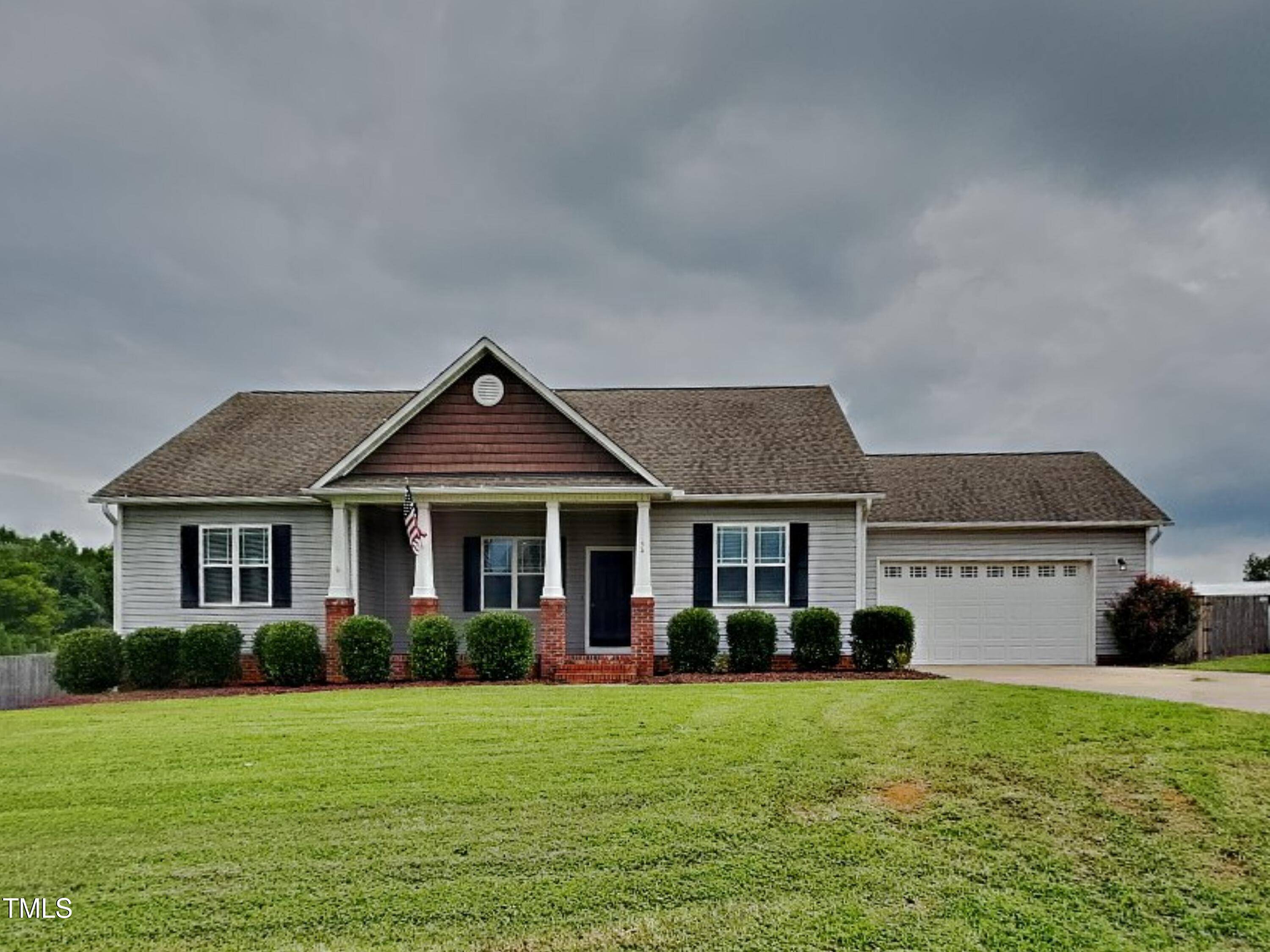 54 Rocky Creek Lane Property Photo 1