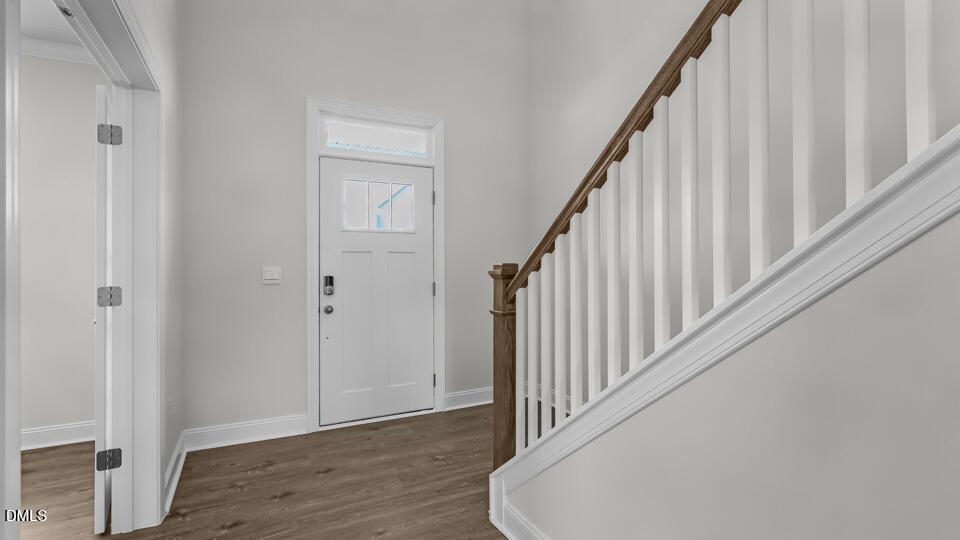 142 Red Jasper Way Property Photo 3
