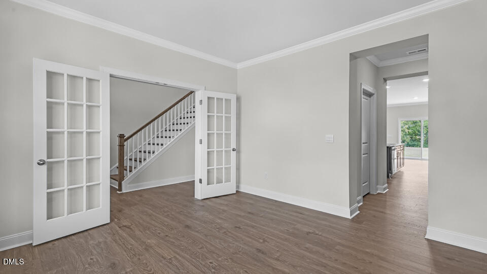 142 Red Jasper Way Property Photo 5