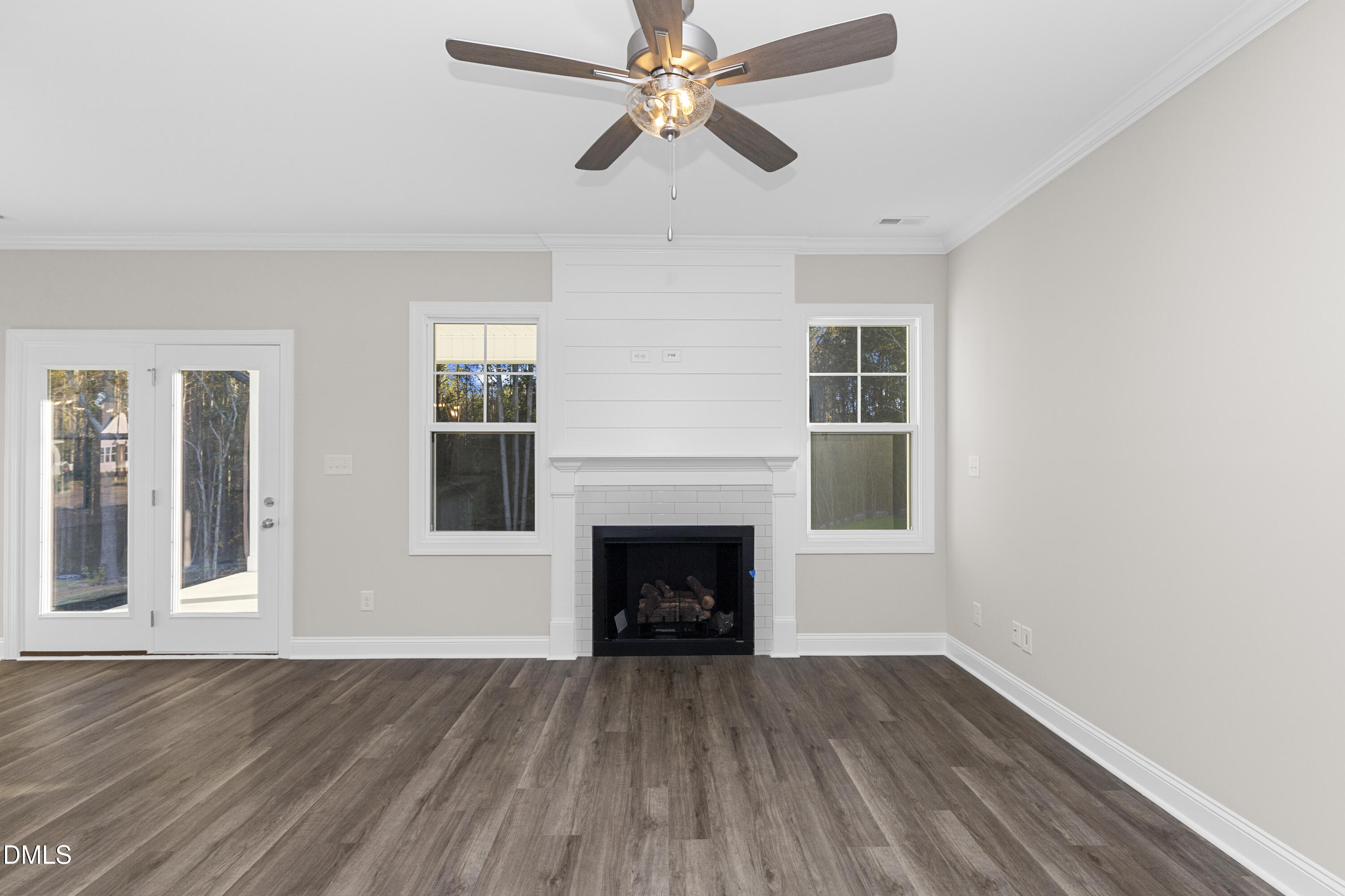 162 Surles Landing Way Property Photo 4