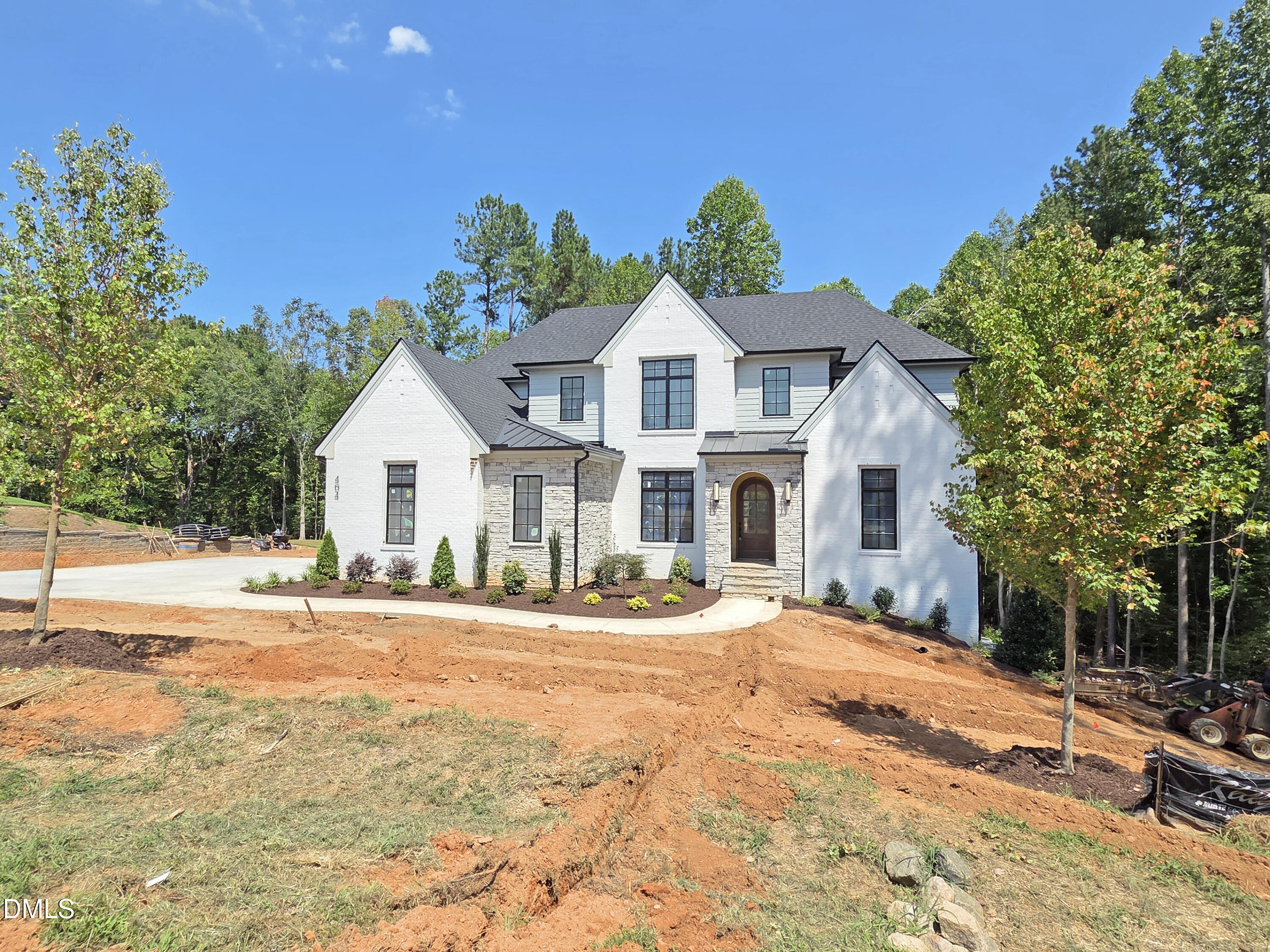 404 Shinleaf Pond Trail Property Photo 1