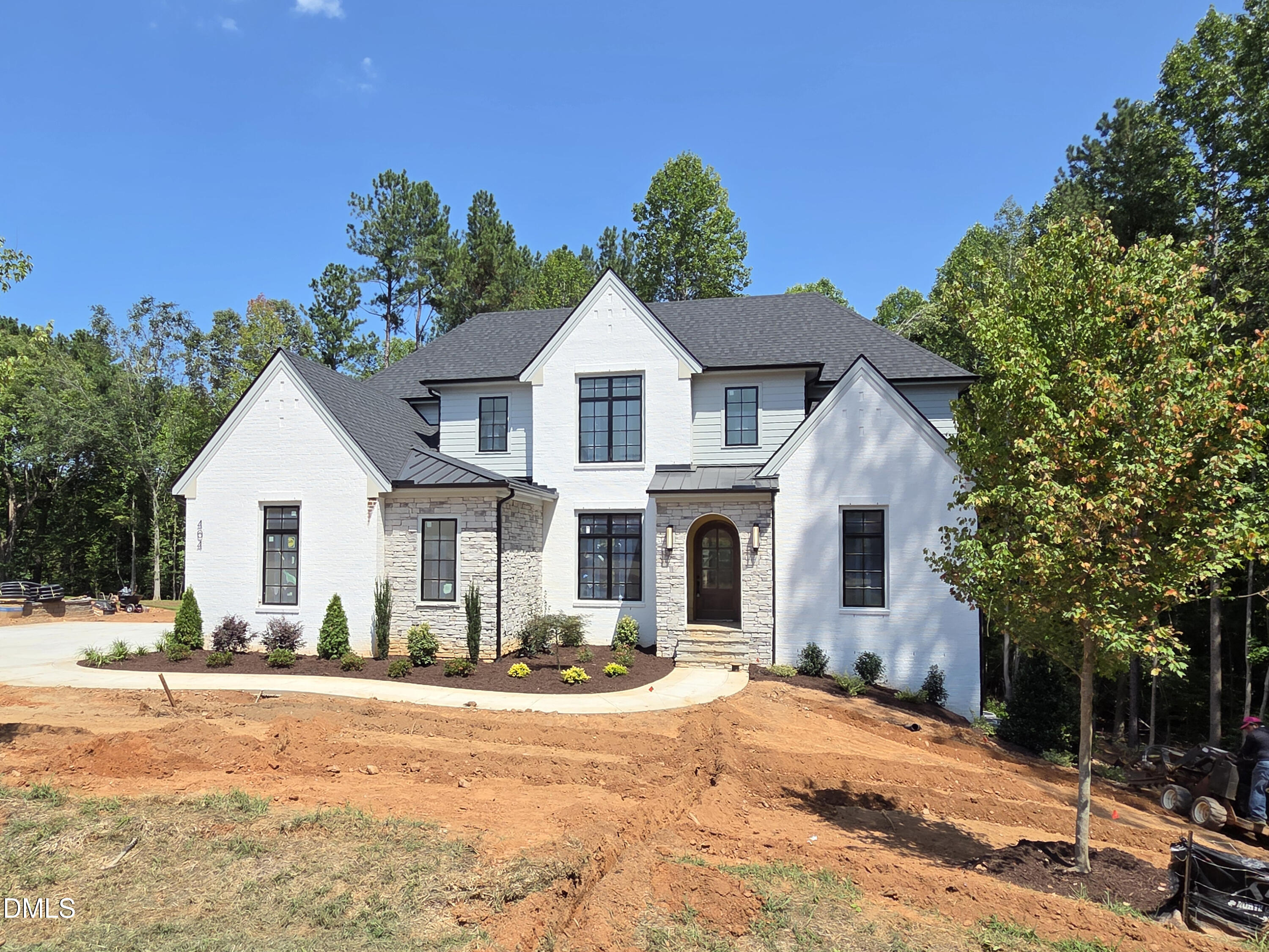 404 Shinleaf Pond Trail Property Photo 2