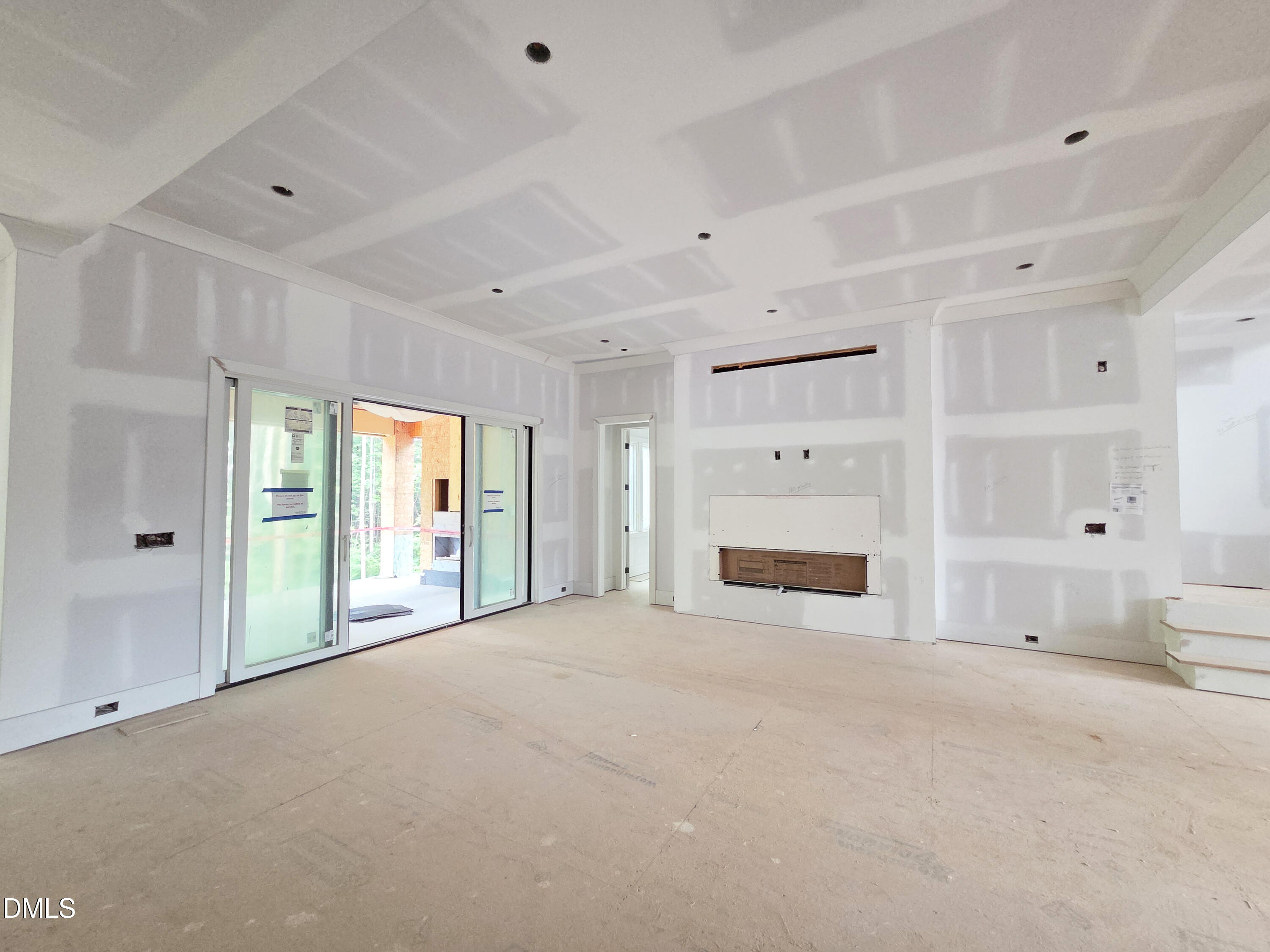404 Shinleaf Pond Trail Property Photo 5
