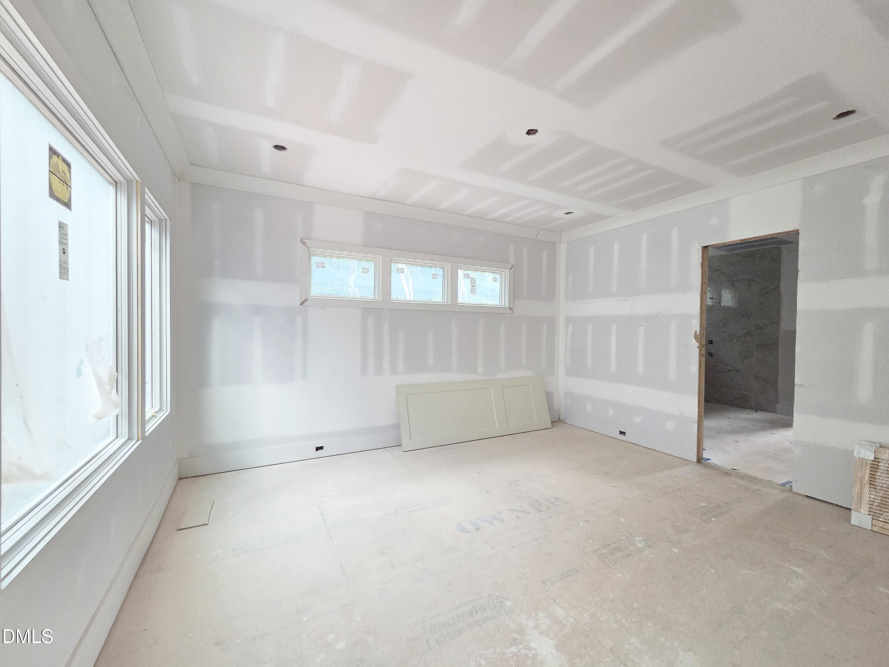 404 Shinleaf Pond Trail Property Photo 17