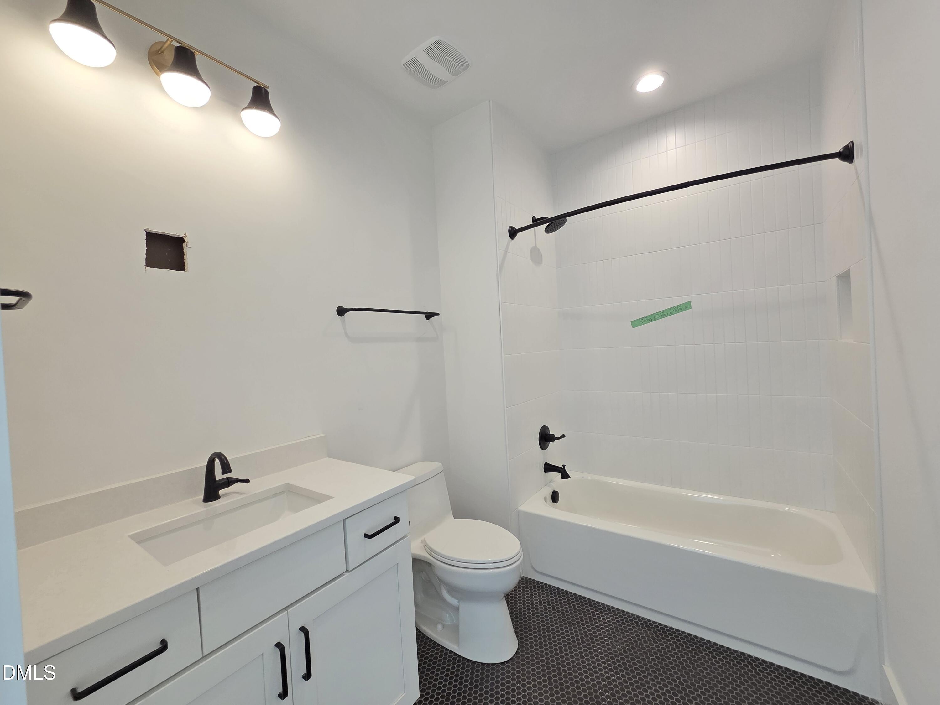 404 Shinleaf Pond Trail Property Photo 28