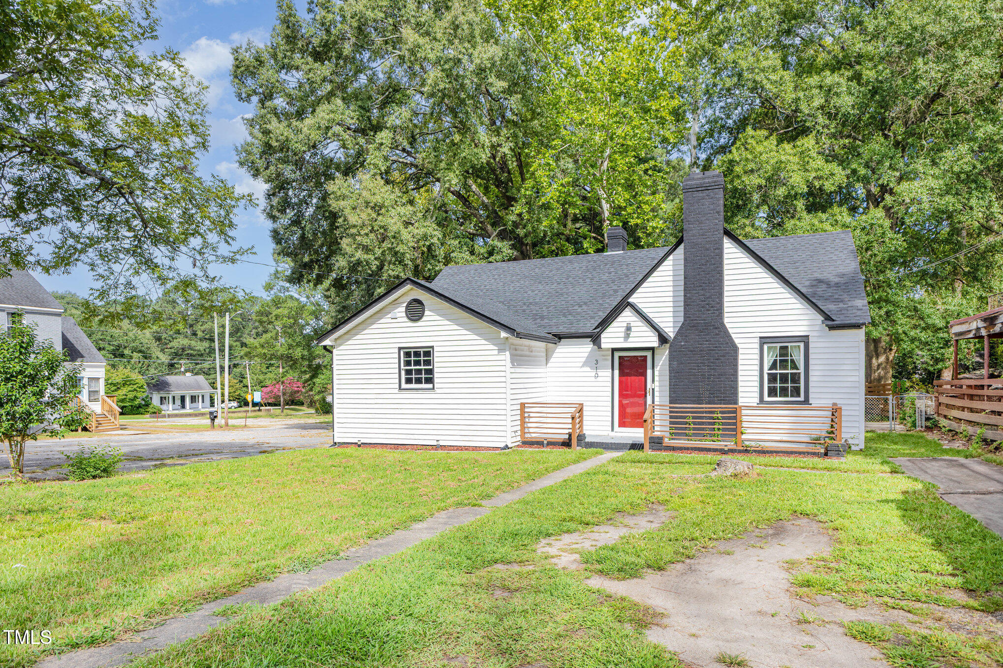 310 Atlantic Christian College Drive W Property Photo 1