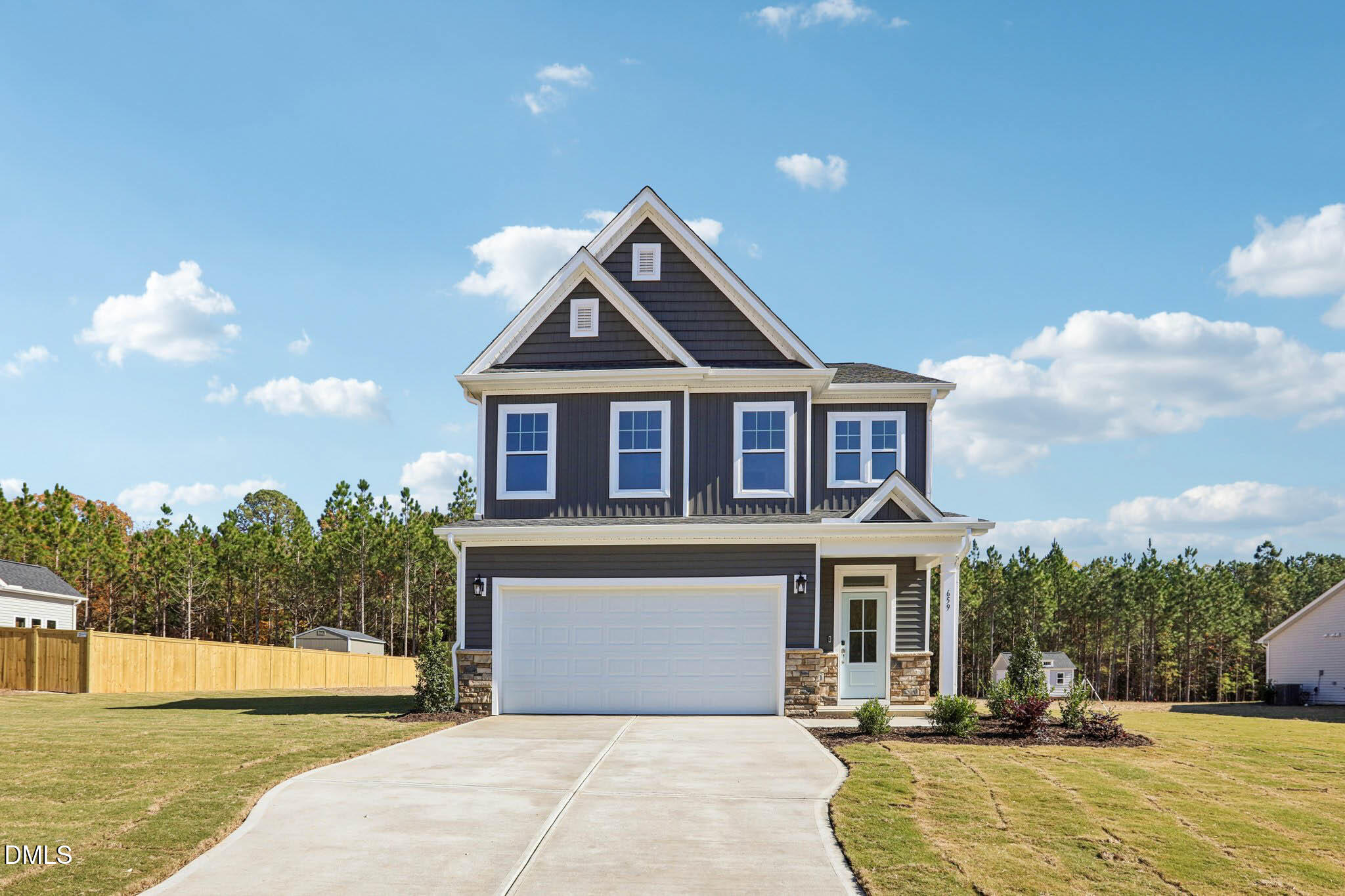 659 Beacon Hill Road Property Photo 1