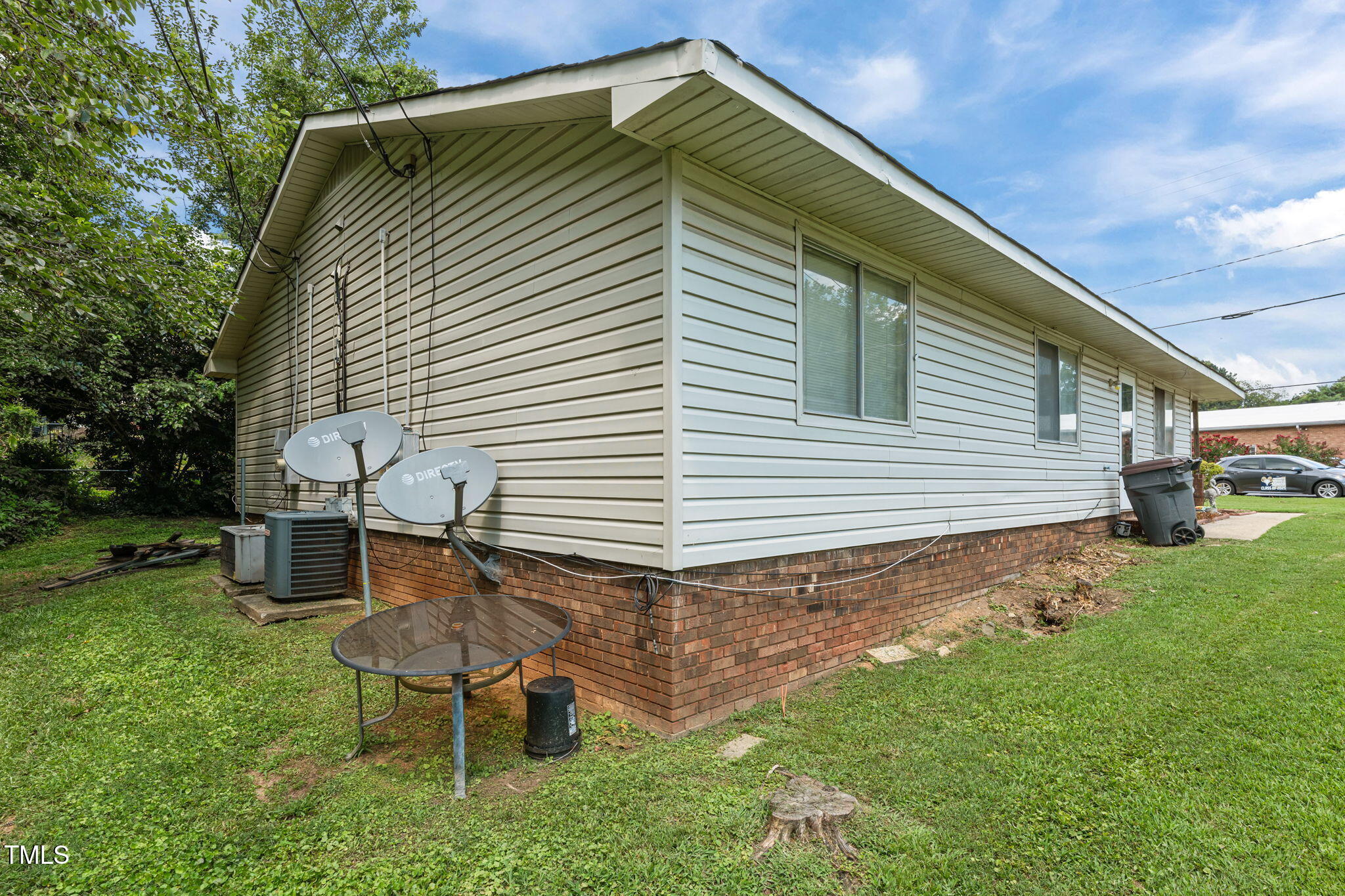 538 Maple Avenue Property Photo 3