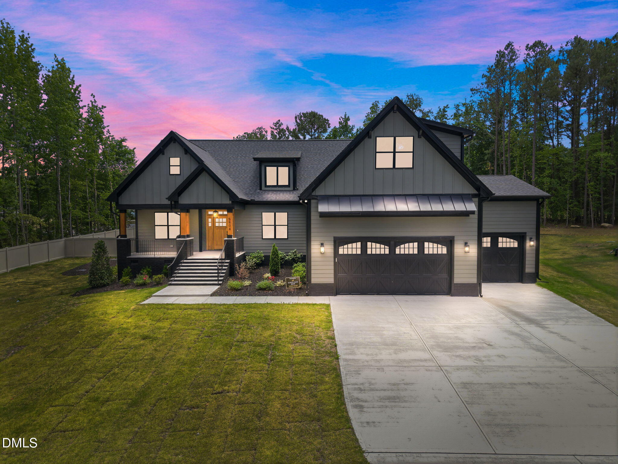 5904 Tranquil Cove Property Photo 1